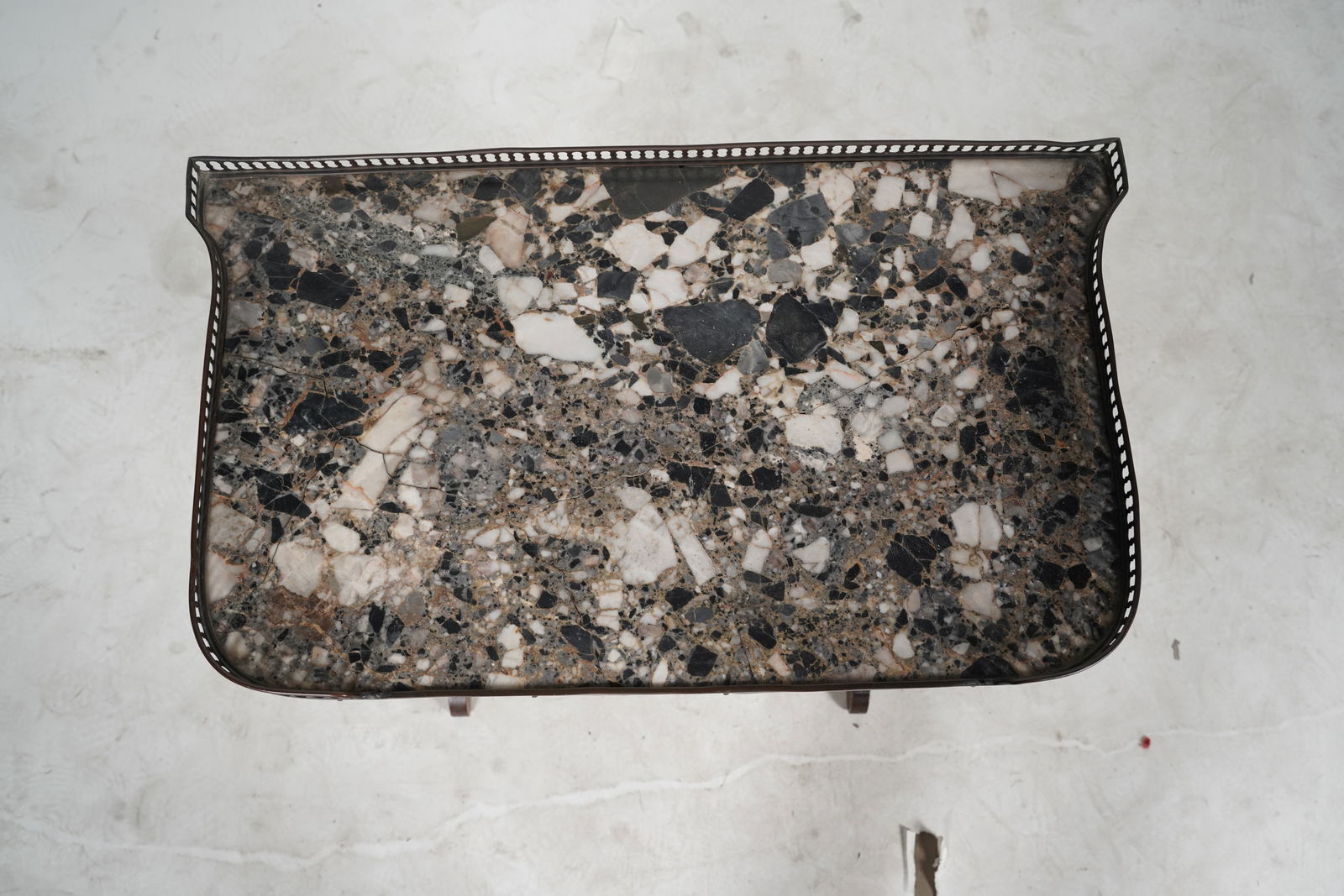 Marble-Top Mahogany Side table - 4