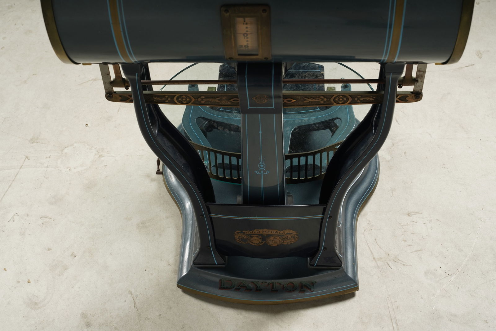 A Dayton Barrel Scale - 9