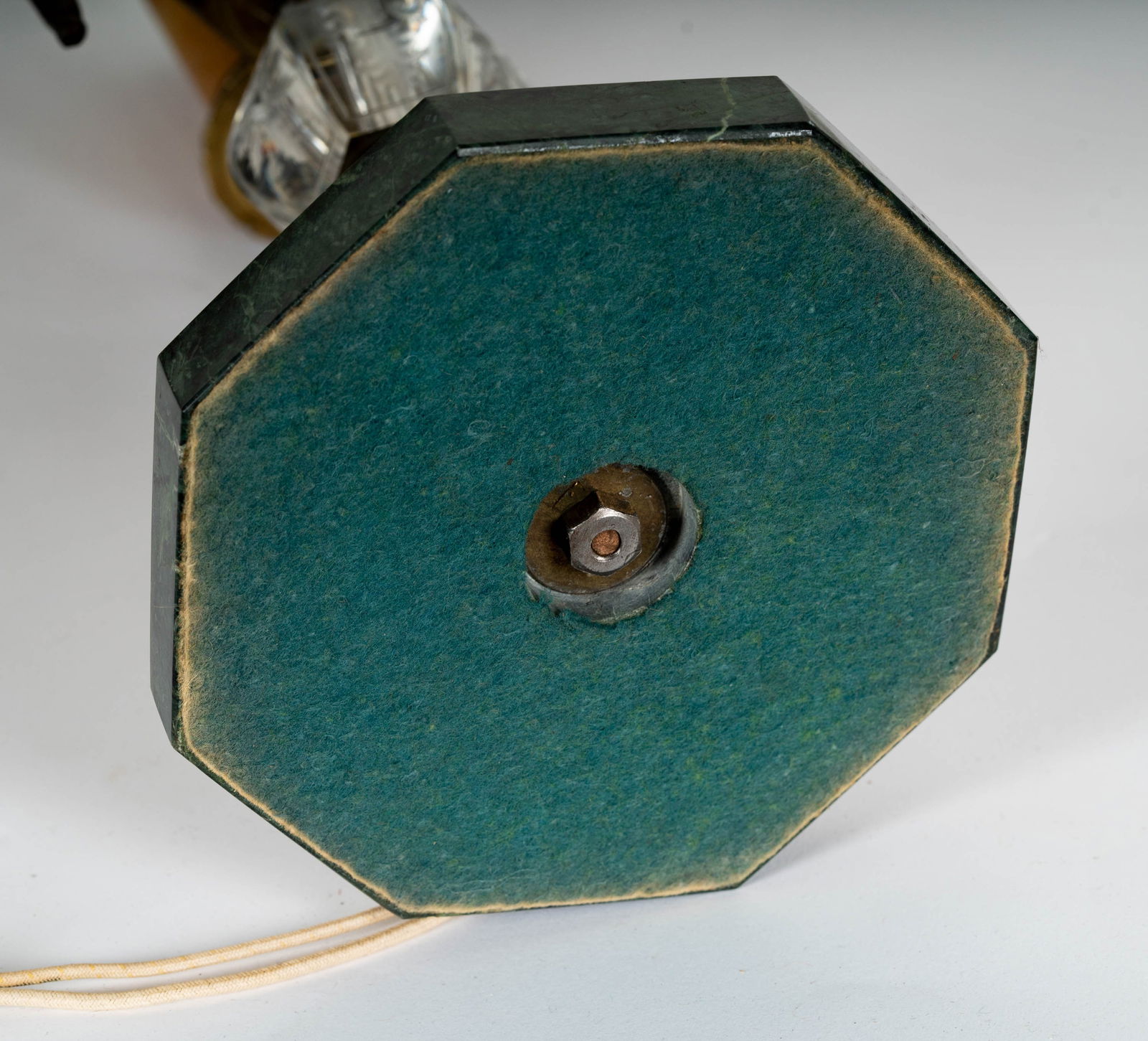 A Pairpoint Reverse-Painted Glass Table Lamp - 10