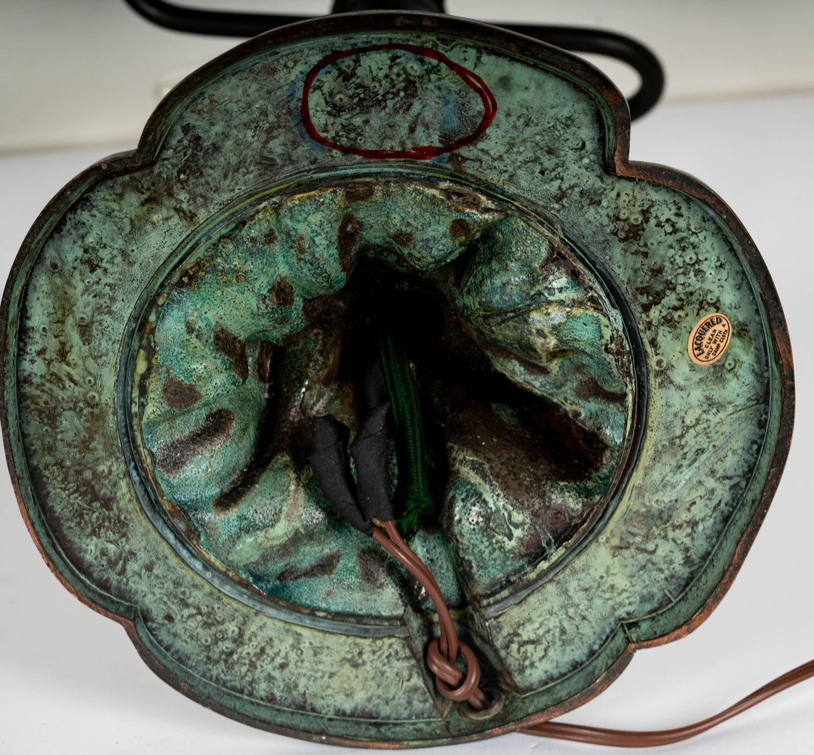 A Pairpoint Puffy Apple Tree Table Lamp - 12