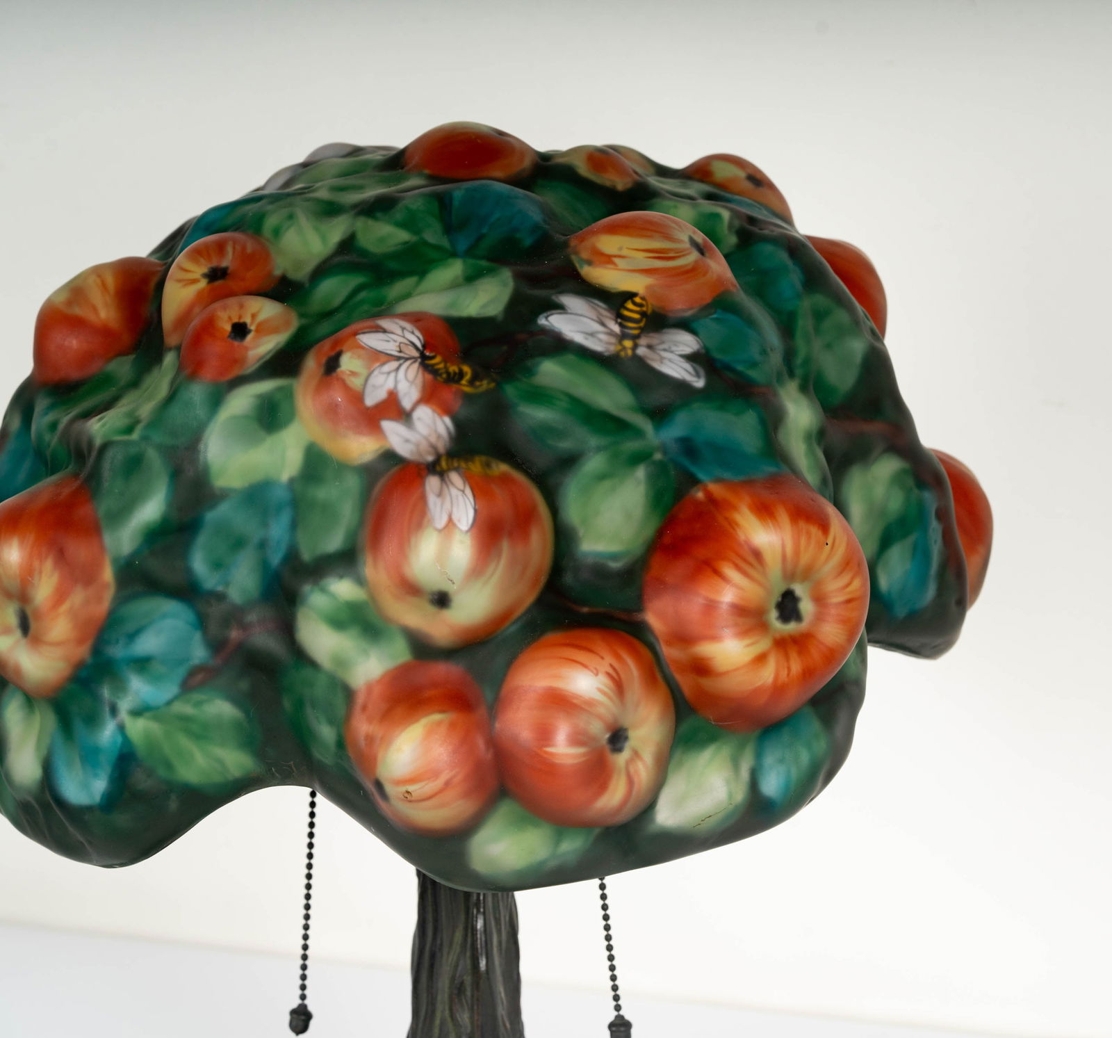 A Pairpoint Puffy Apple Tree Table Lamp - 9