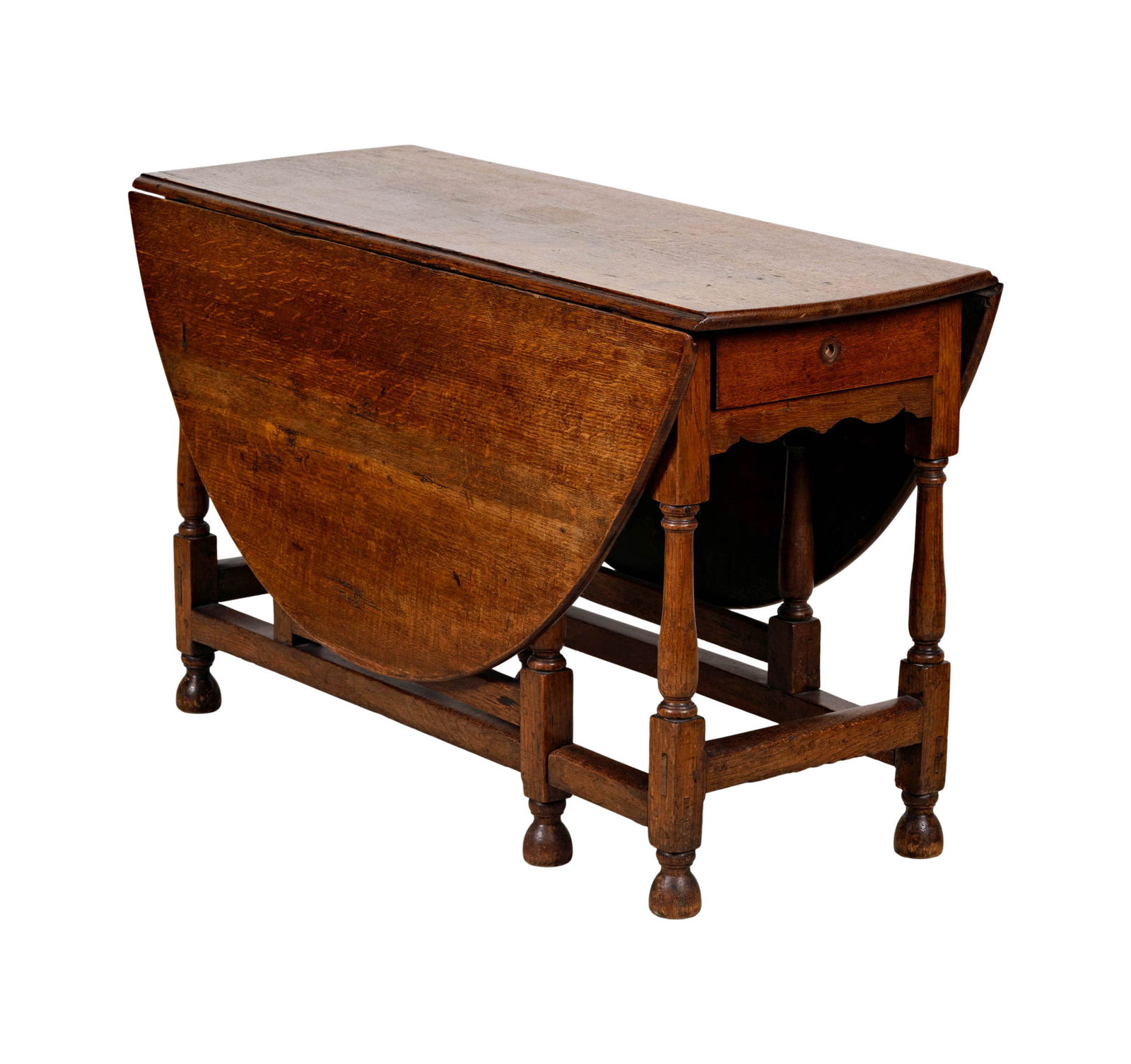 A Georgian Oak Gateleg Table (1 of 12)