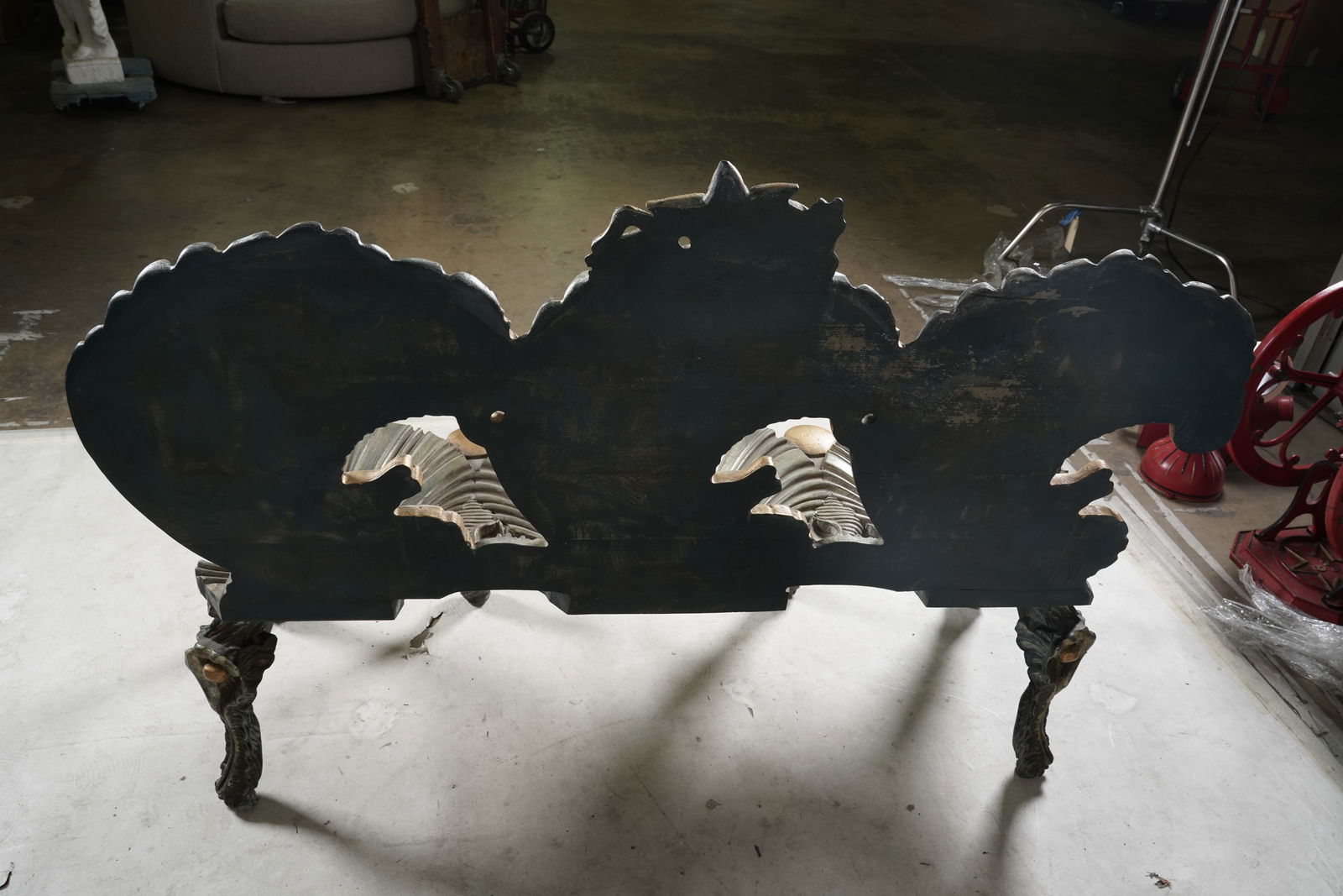 A Rococo-Style Grotto Settee - 10