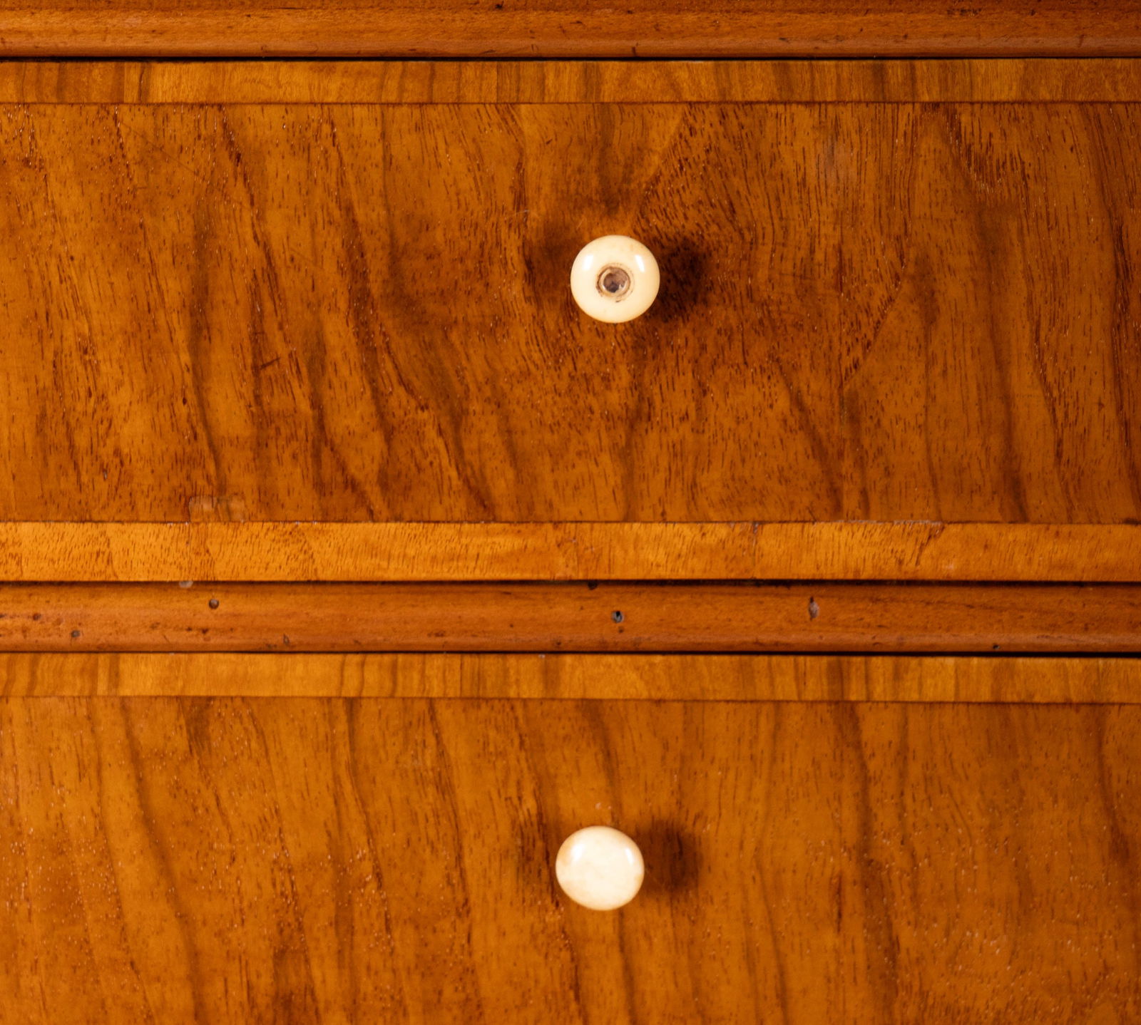 A Biedermeier Cabinet - 14