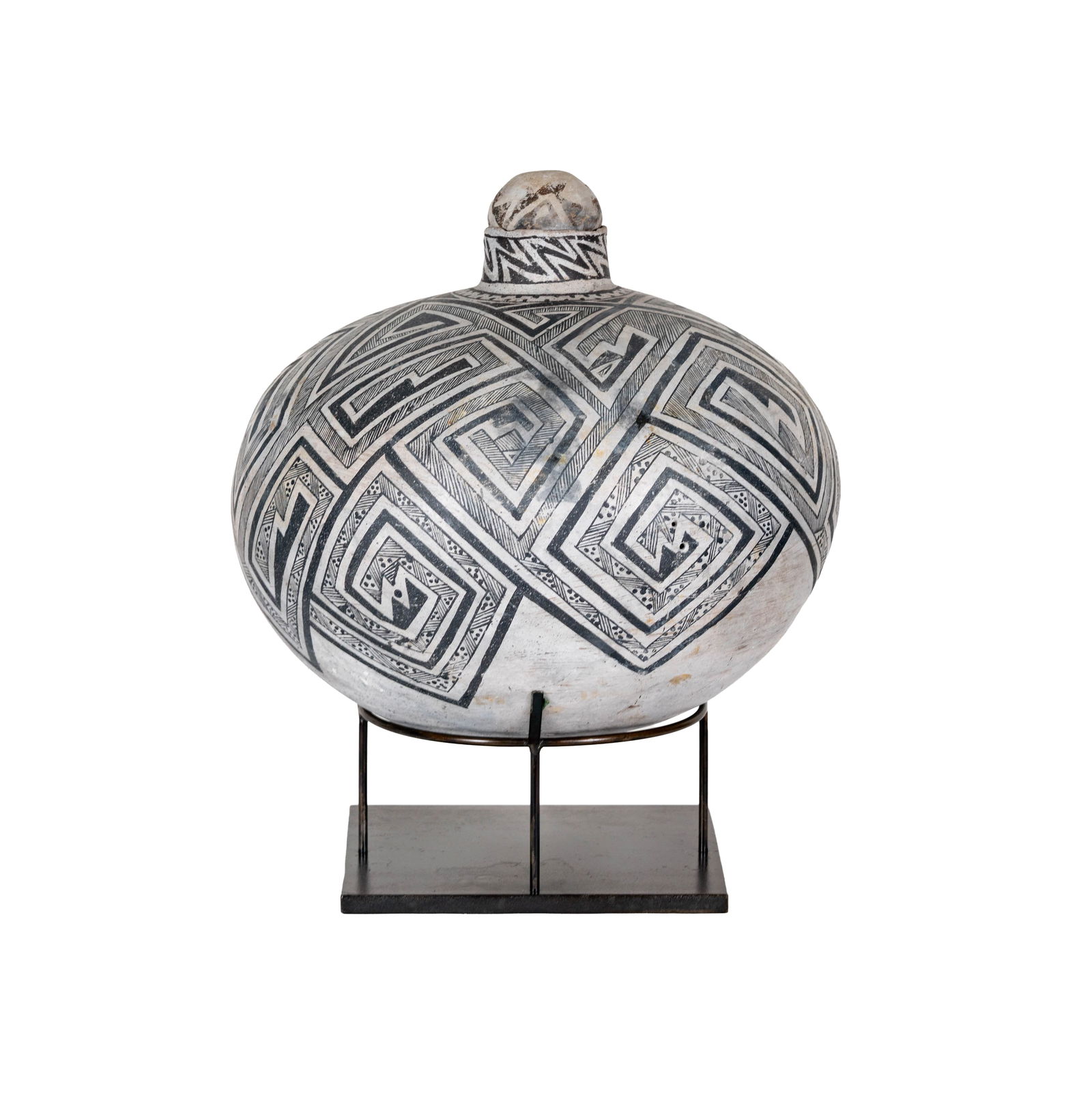 A Native American Pottery Olla (1 of 13)