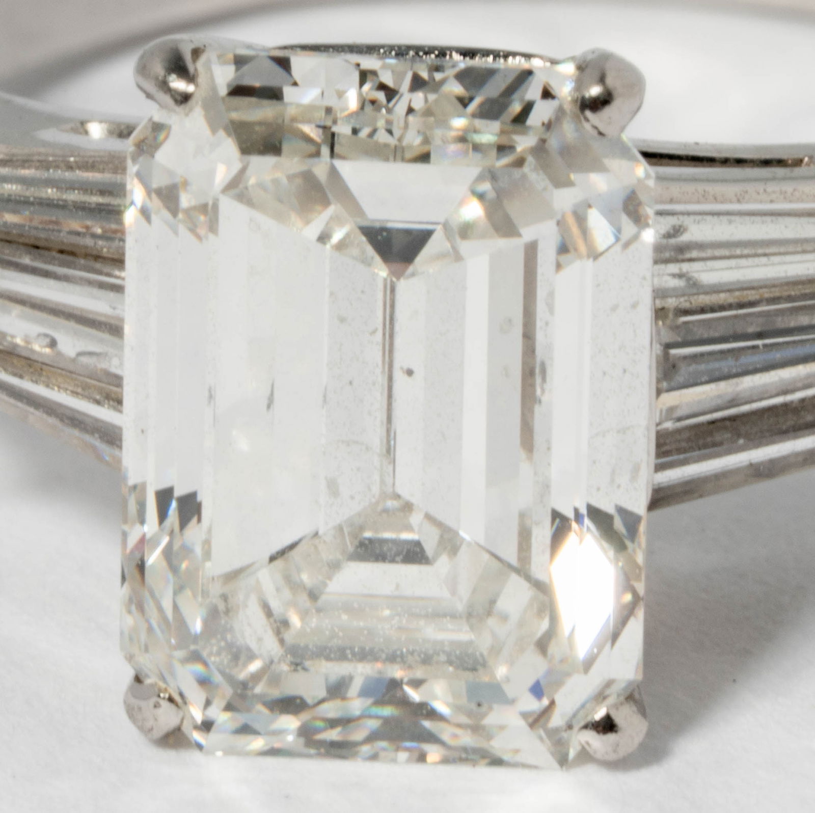 Platinum, Diamond Ring - 3