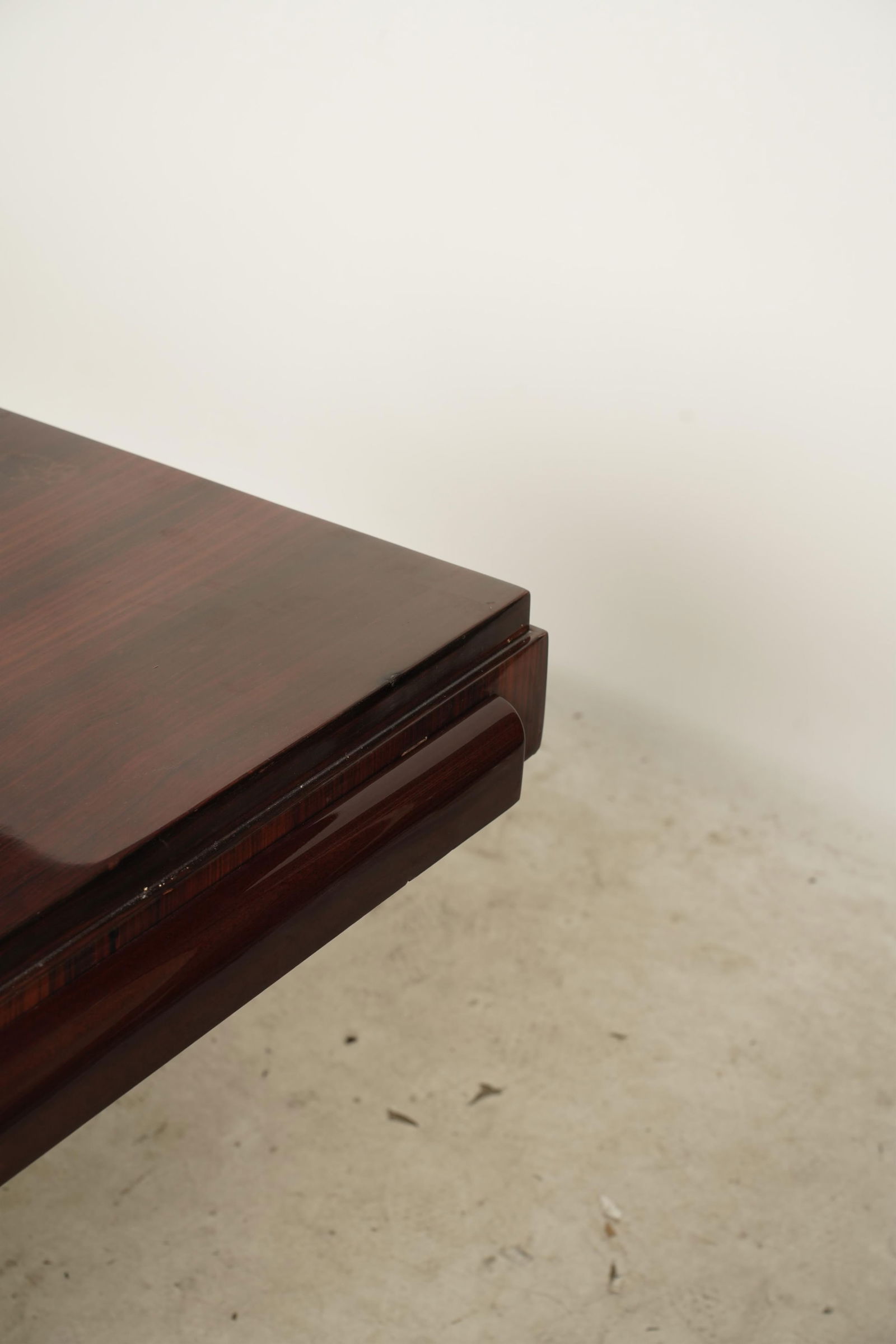 An Art Deco Dining Table - 5