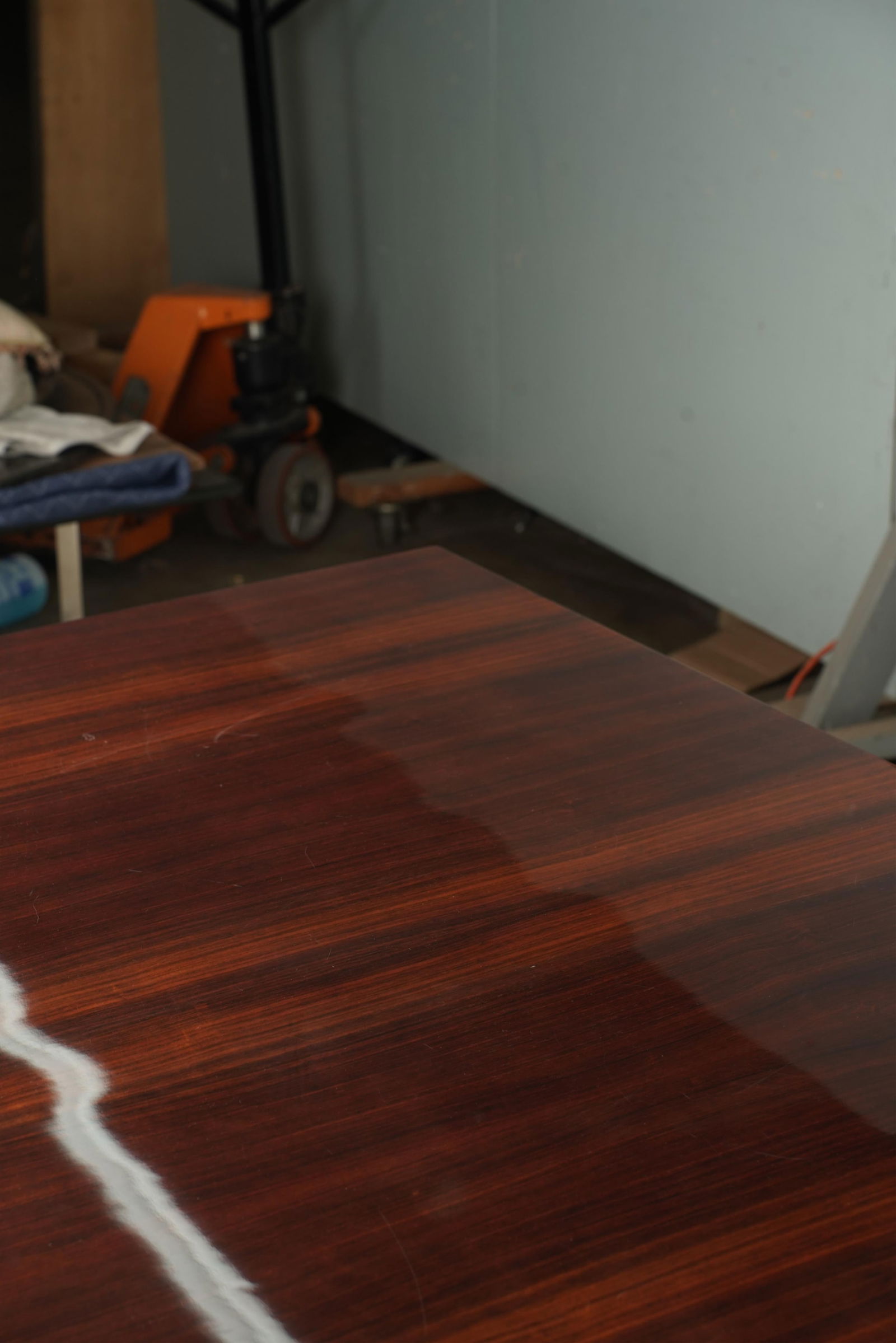 An Art Deco Dining Table - 6