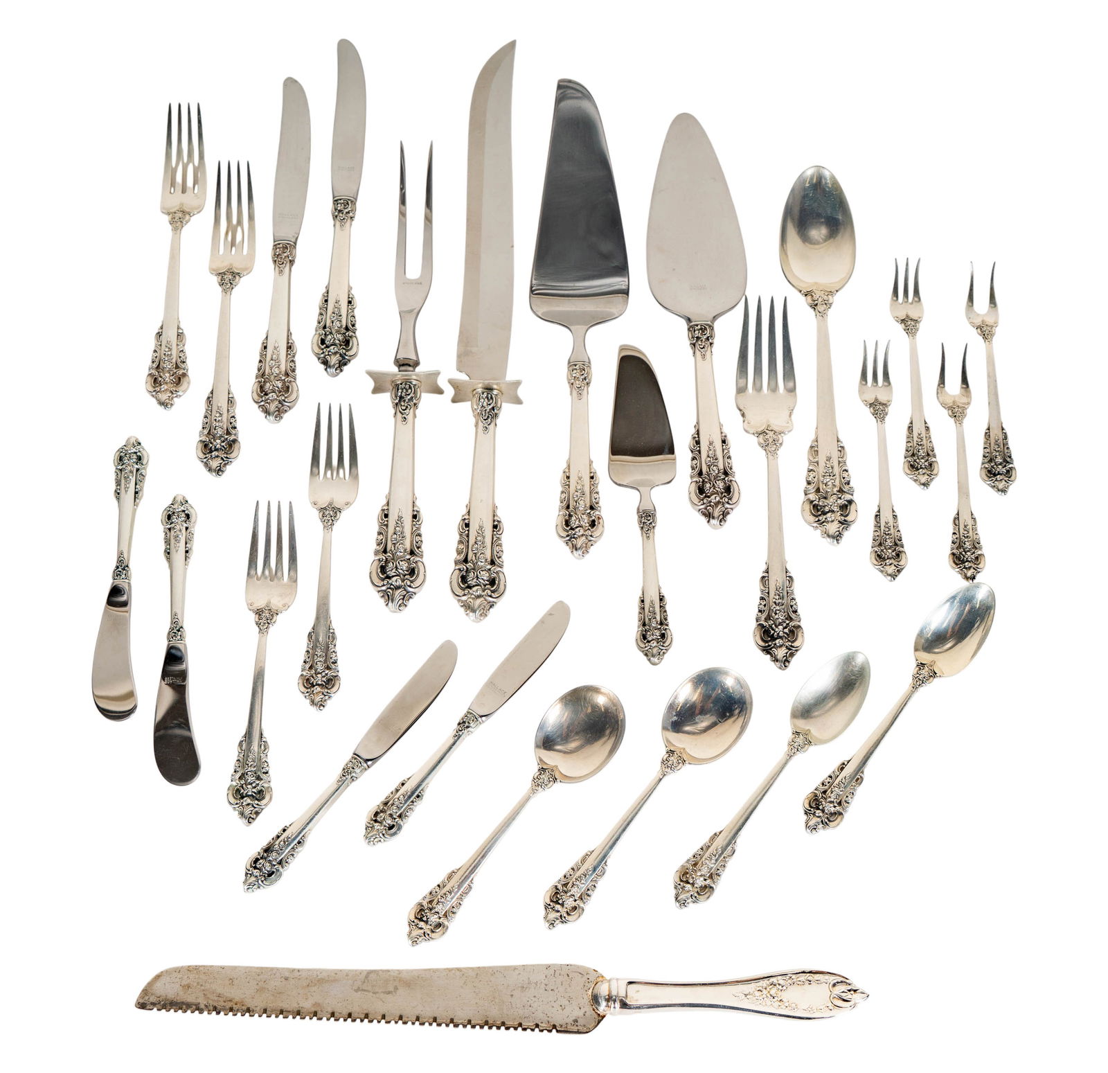 A Wallace Grande Baroque Sterling Flatware Service (1 of 18)