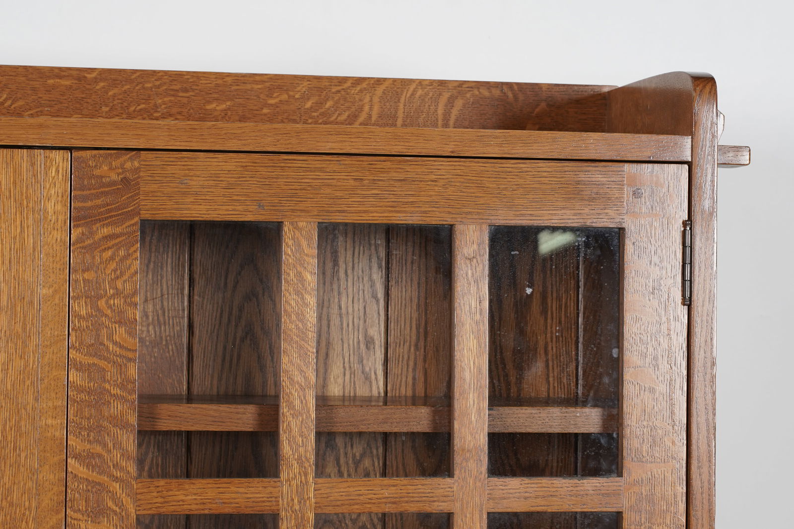 Stickley Oak Bookcase - 2