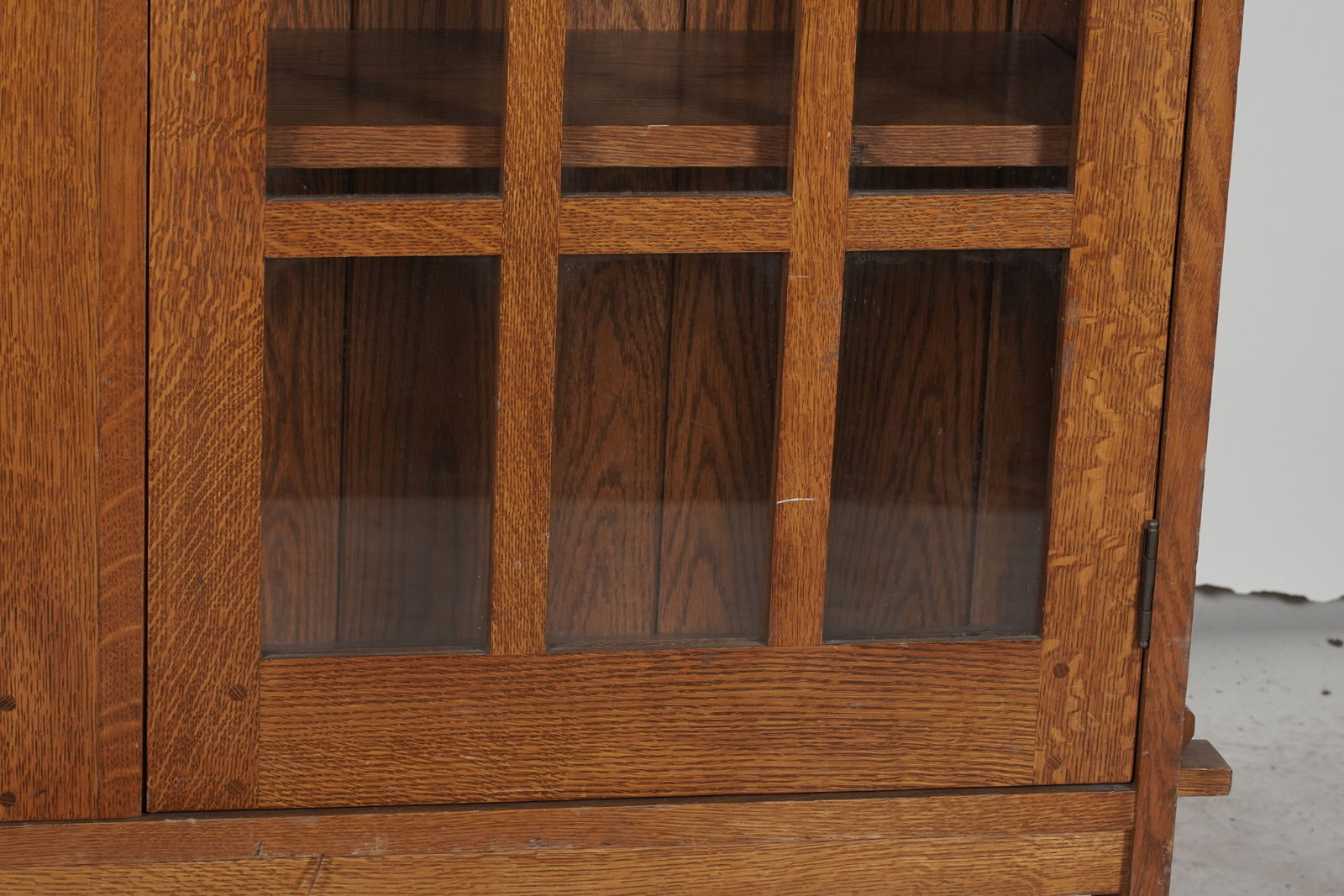 Stickley Oak Bookcase - 4