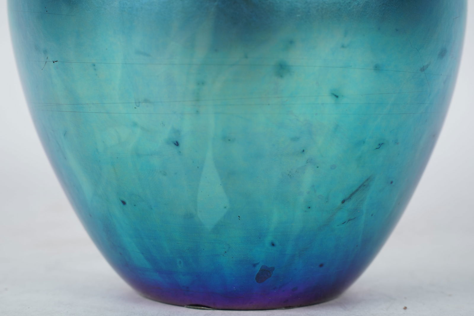 Steuben Aurene Vase - 2