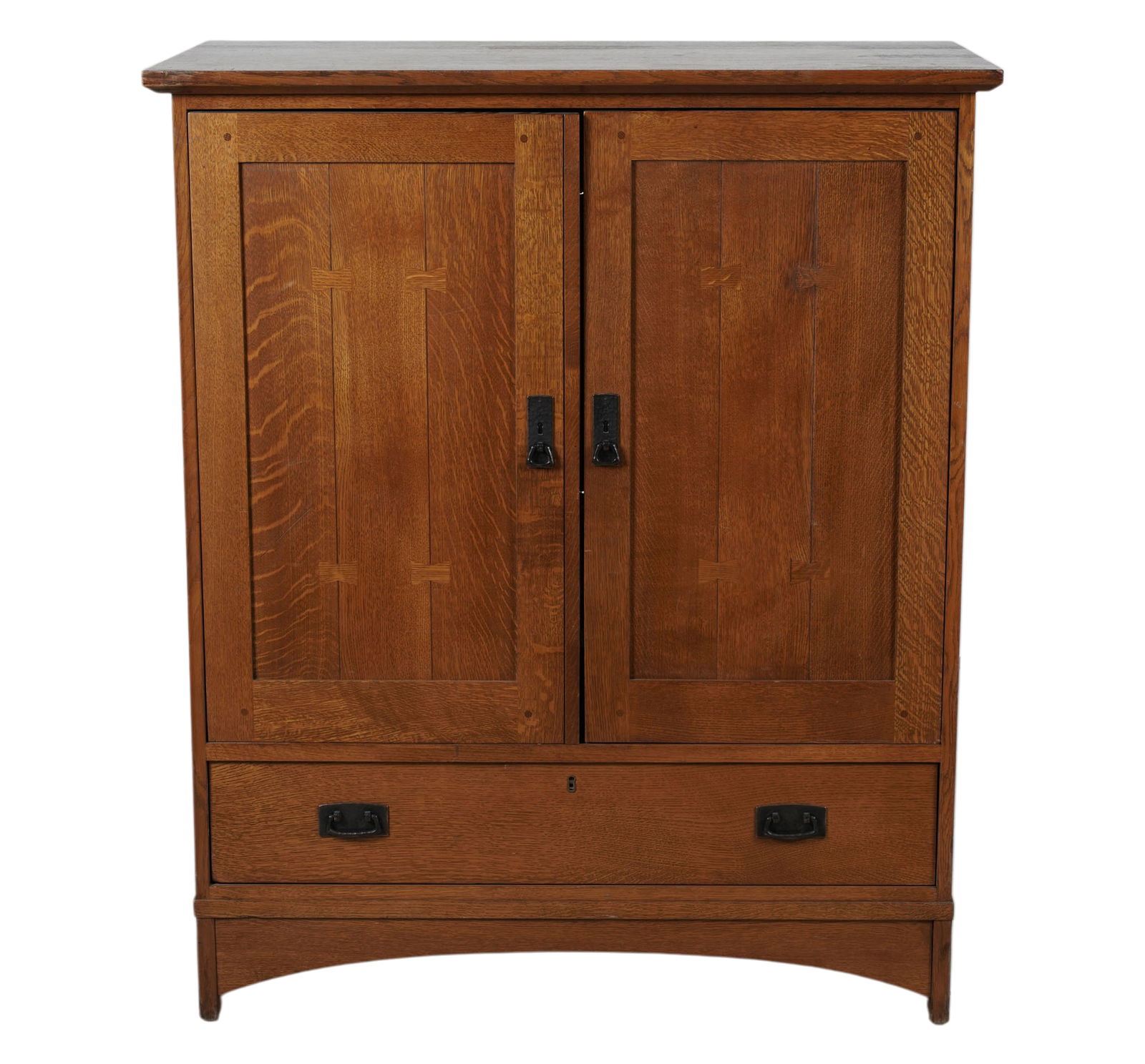 A Stickley Oak Two Door Cabinet (1 of 10)