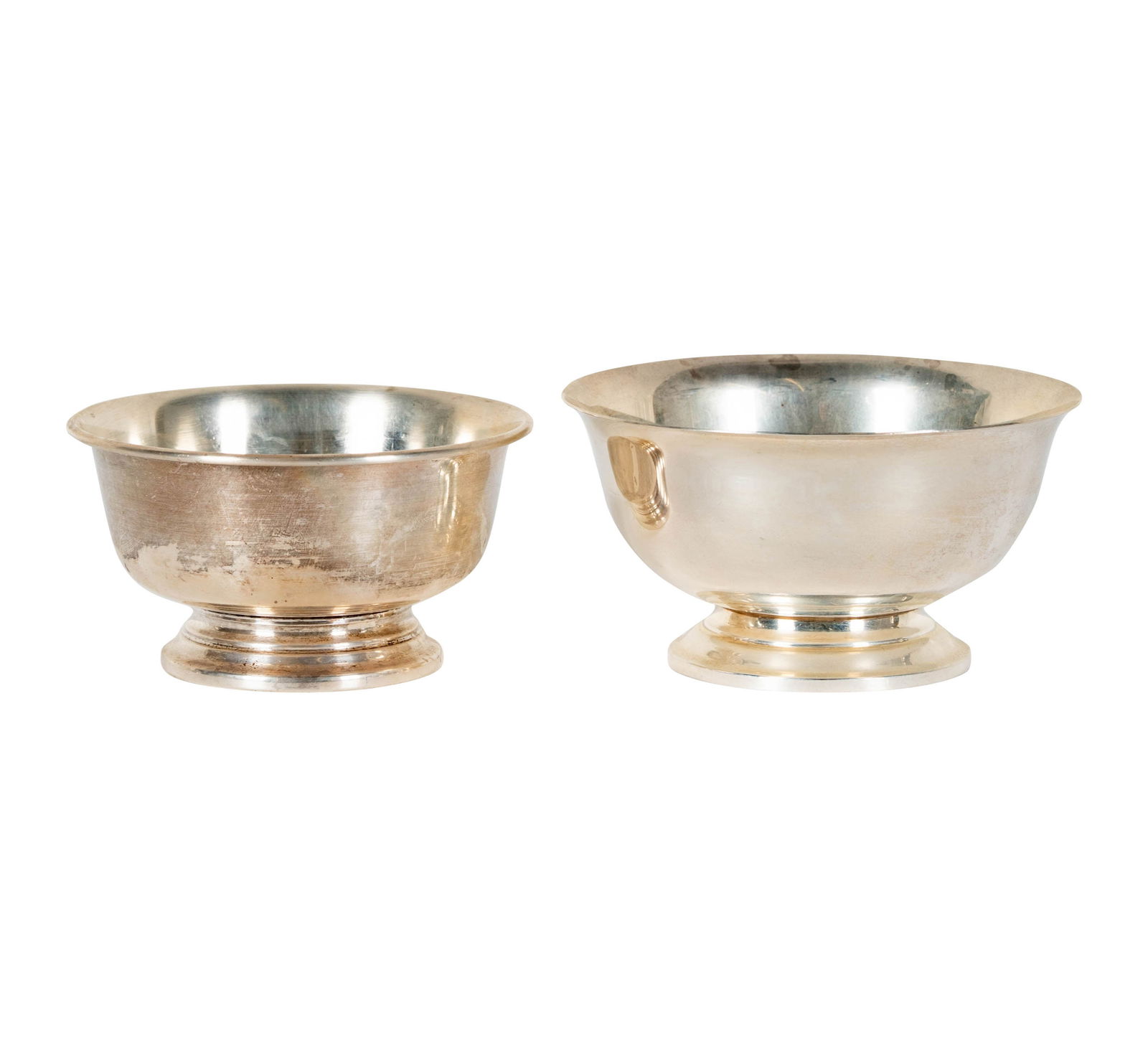 Two Small Paul Revere Reproduction Sterling Bowls: marked to underside, The larger: 3 x 5.25 in., The smaller: 2.5 x 4.75 in., approximately 283 grams
