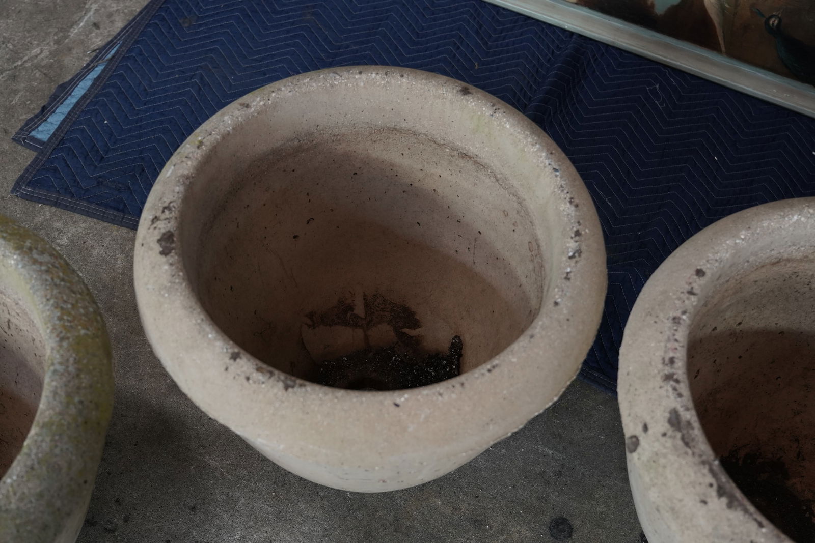 Three Stone Pots - 7