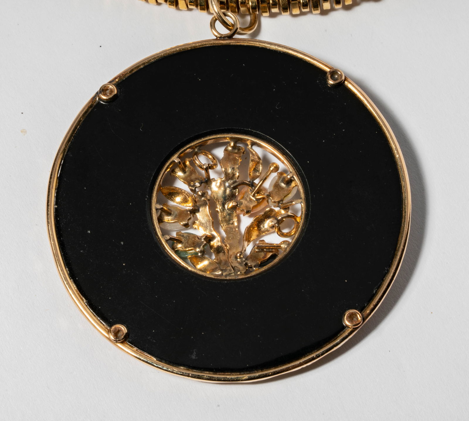 14 Karat Yellow Gold, Onyx, and Multi-Color Jade Pendant Necklace - 5