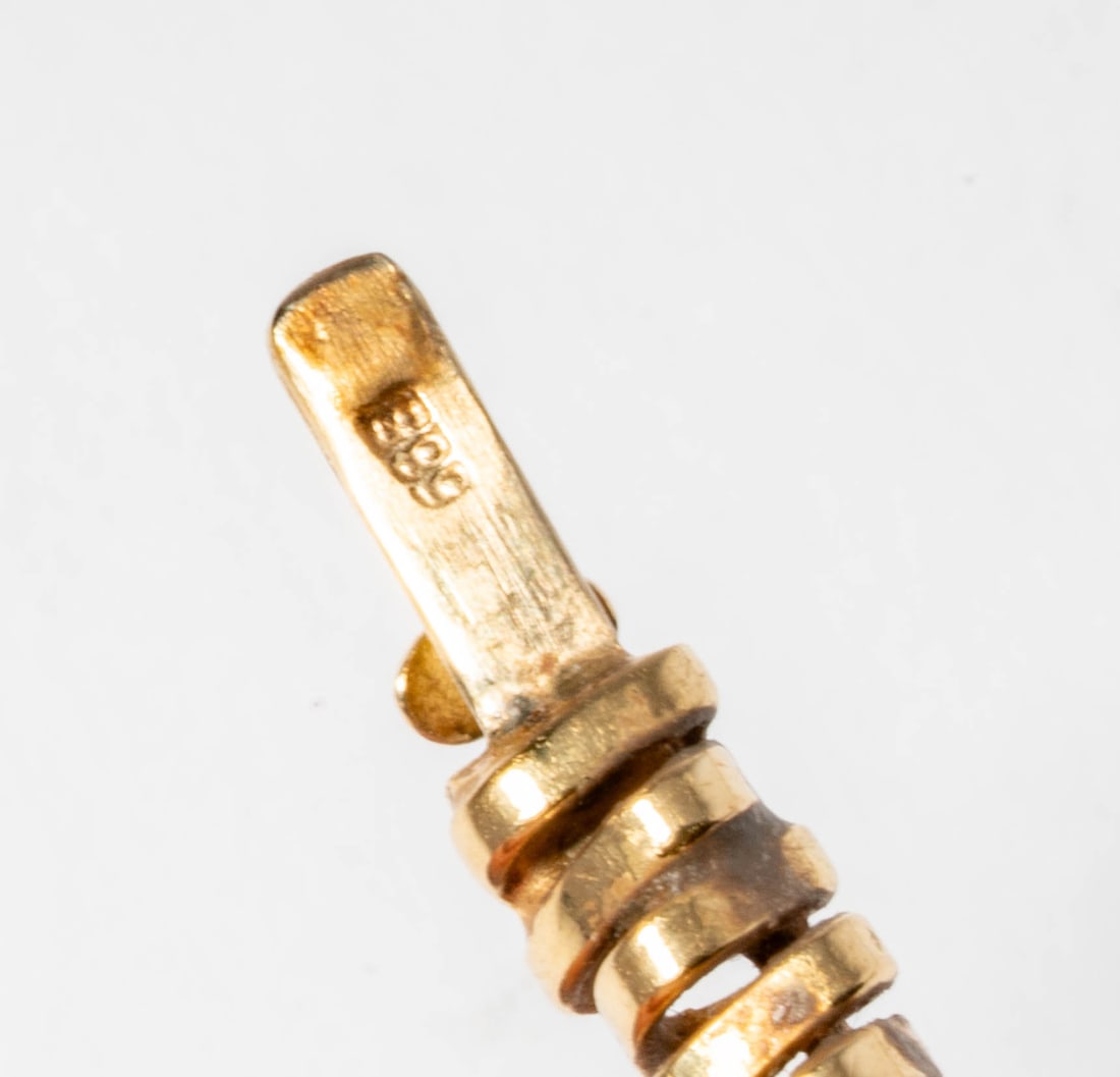 14 Karat Yellow Gold, Onyx, and Multi-Color Jade Pendant Necklace - 8