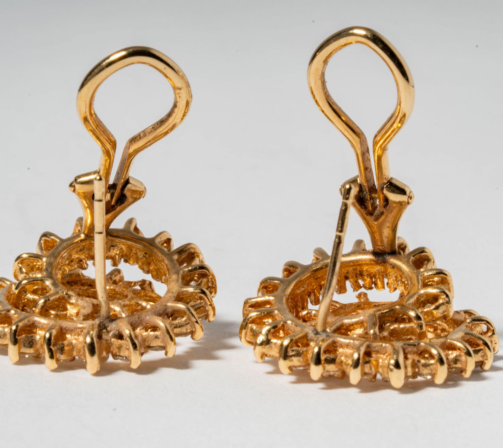 Pair of 14 Karat Yellow Gold & Diamond Earrings - 7