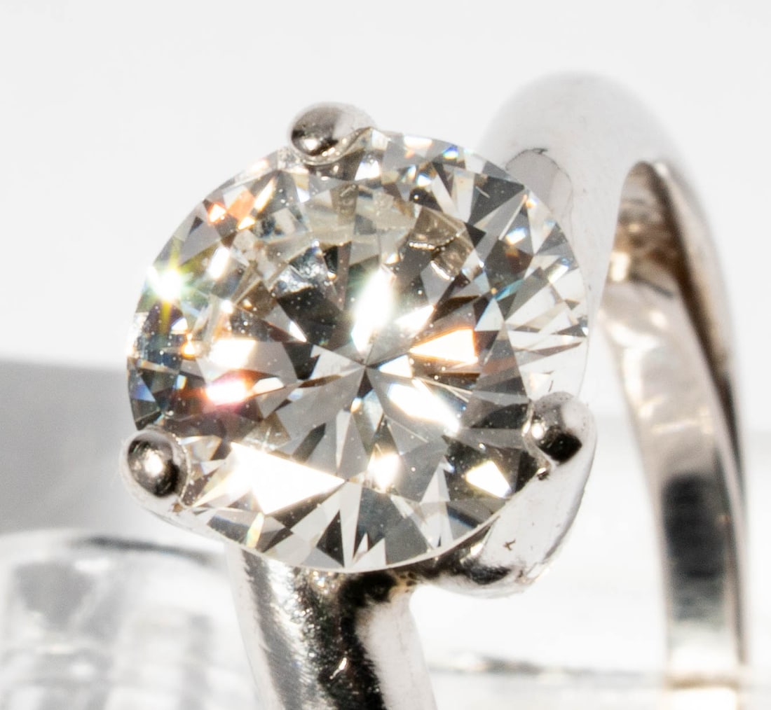 14 Karat Diamond. Ring - 4