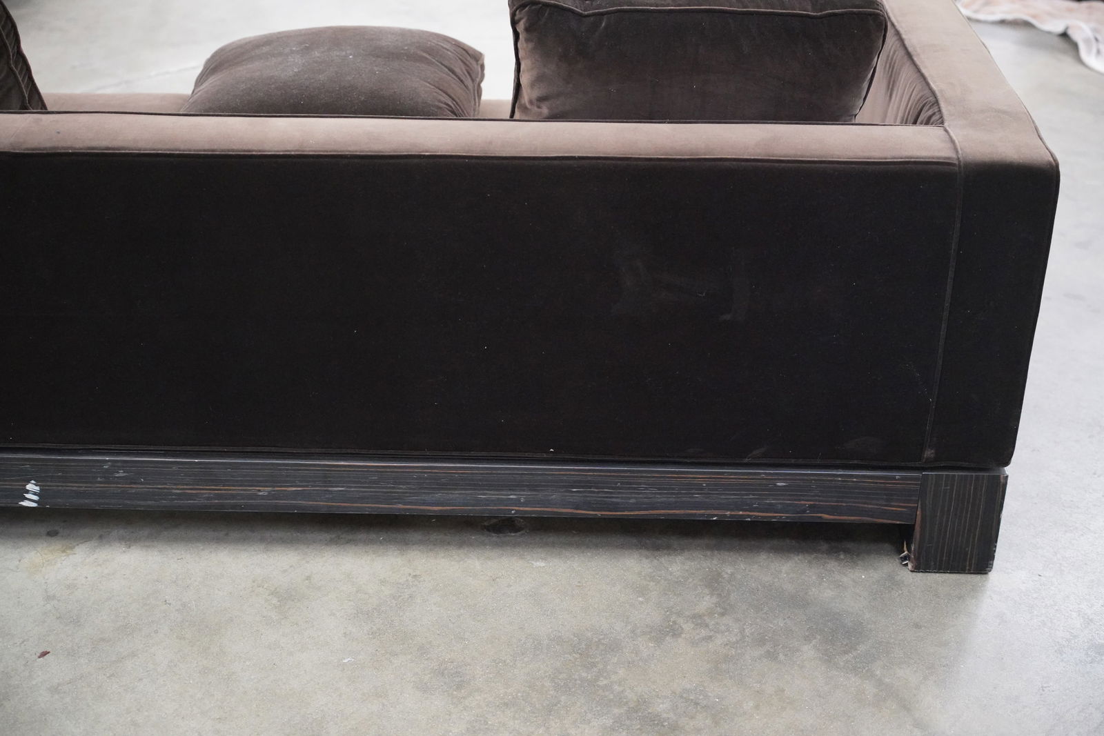 Minotti Macassar Ebony Sofa - 10