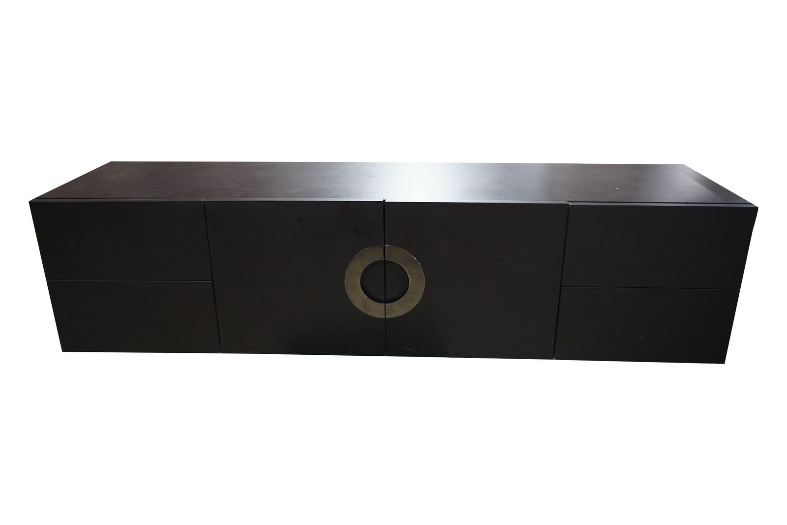 Minotti Archipenko Sideboard: designed by Rodolfo Dordoni, 21 x 86 1/2 x 21 3/4 in.