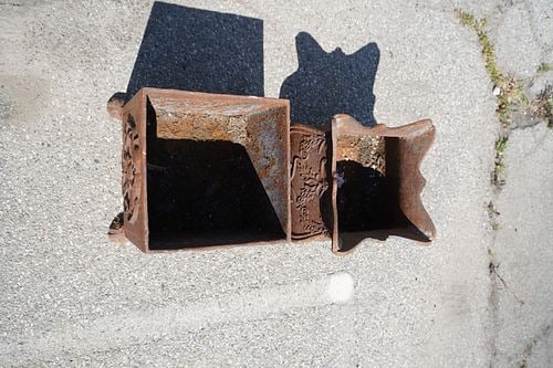 Two Iron Planters - 8