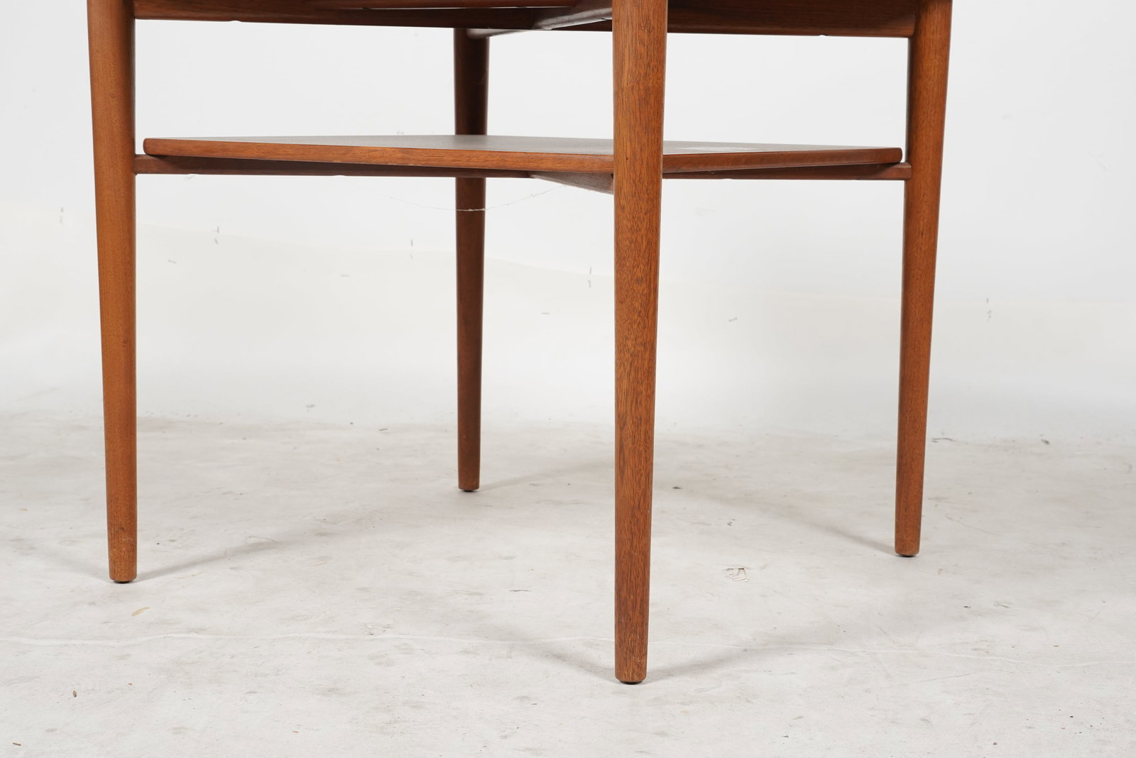 Baker Mid-Century Side Table - 4