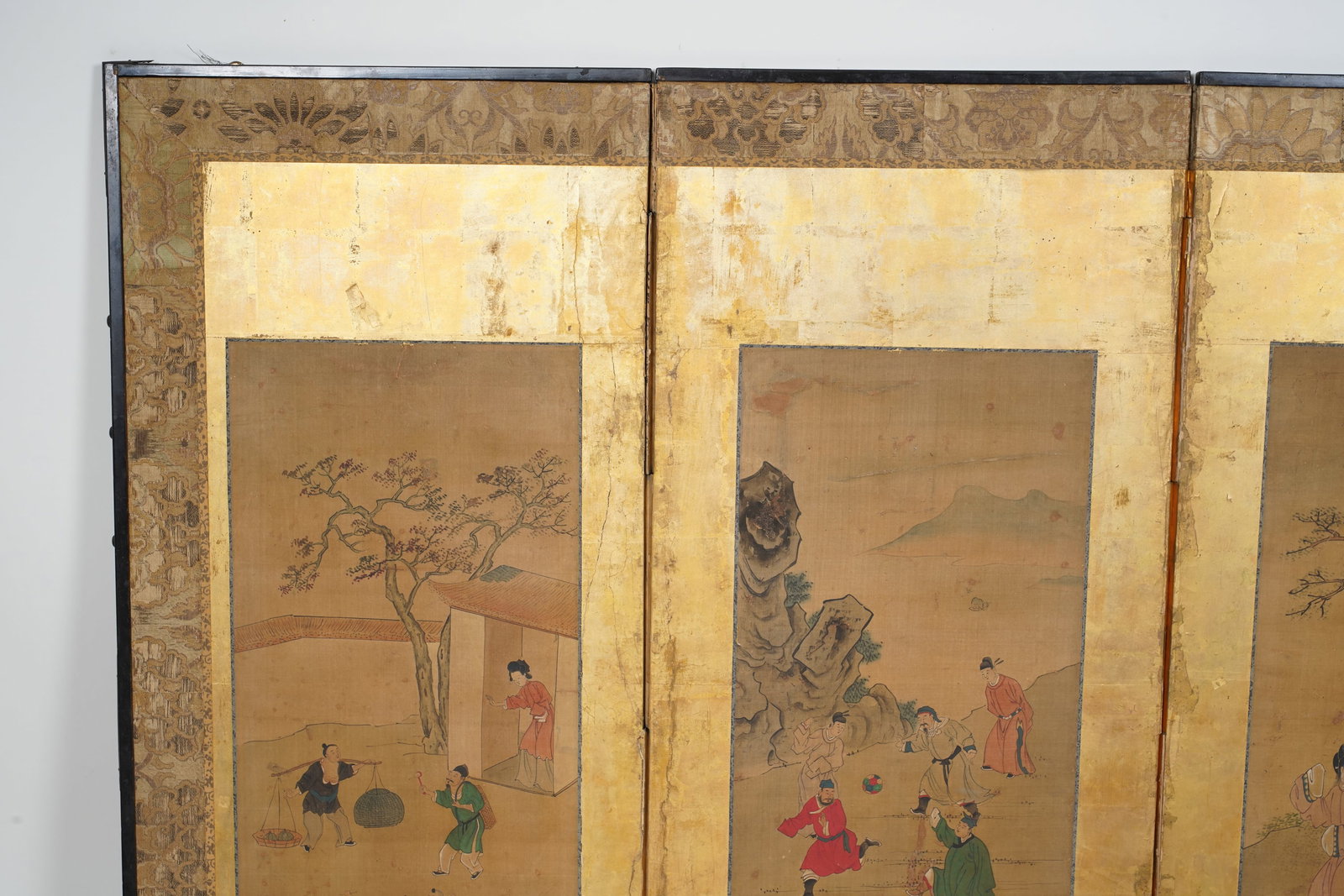 Chinese Four-Panel Screen - 2