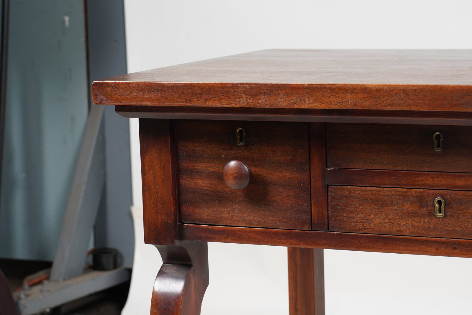 American Late Classical Dressing Table - 4