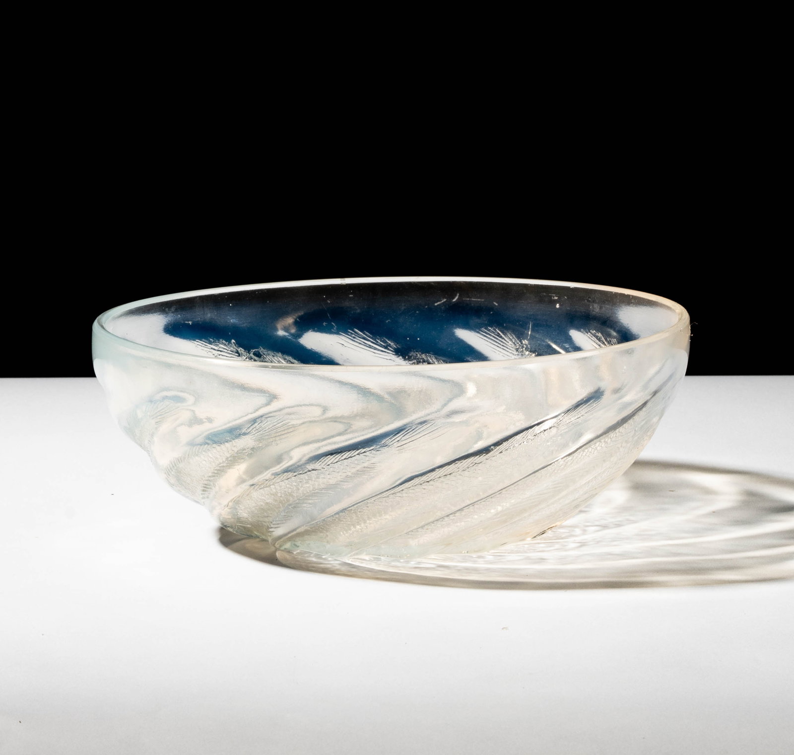 Rene Lalique Poissons Bowl: signed to underside, 3 1/4 x 9 1/4 in., Provenance: The Estate of Legendary Music Producer Richard Perry, Los Angeles, CA