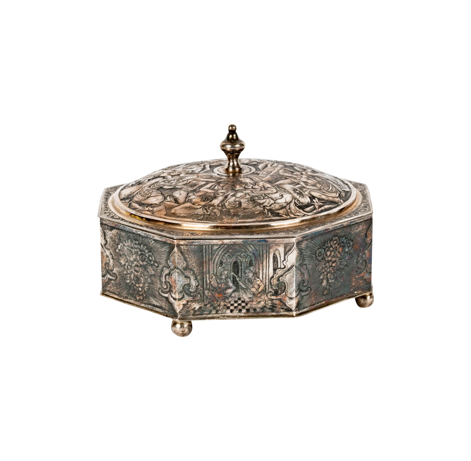 A Persian 84-Standard Silver Octagonal Table Box: with 84 standard mark and further mark in Farsi to underside, approximately 901 grams, 4 1/2 x 7 1/4 in.