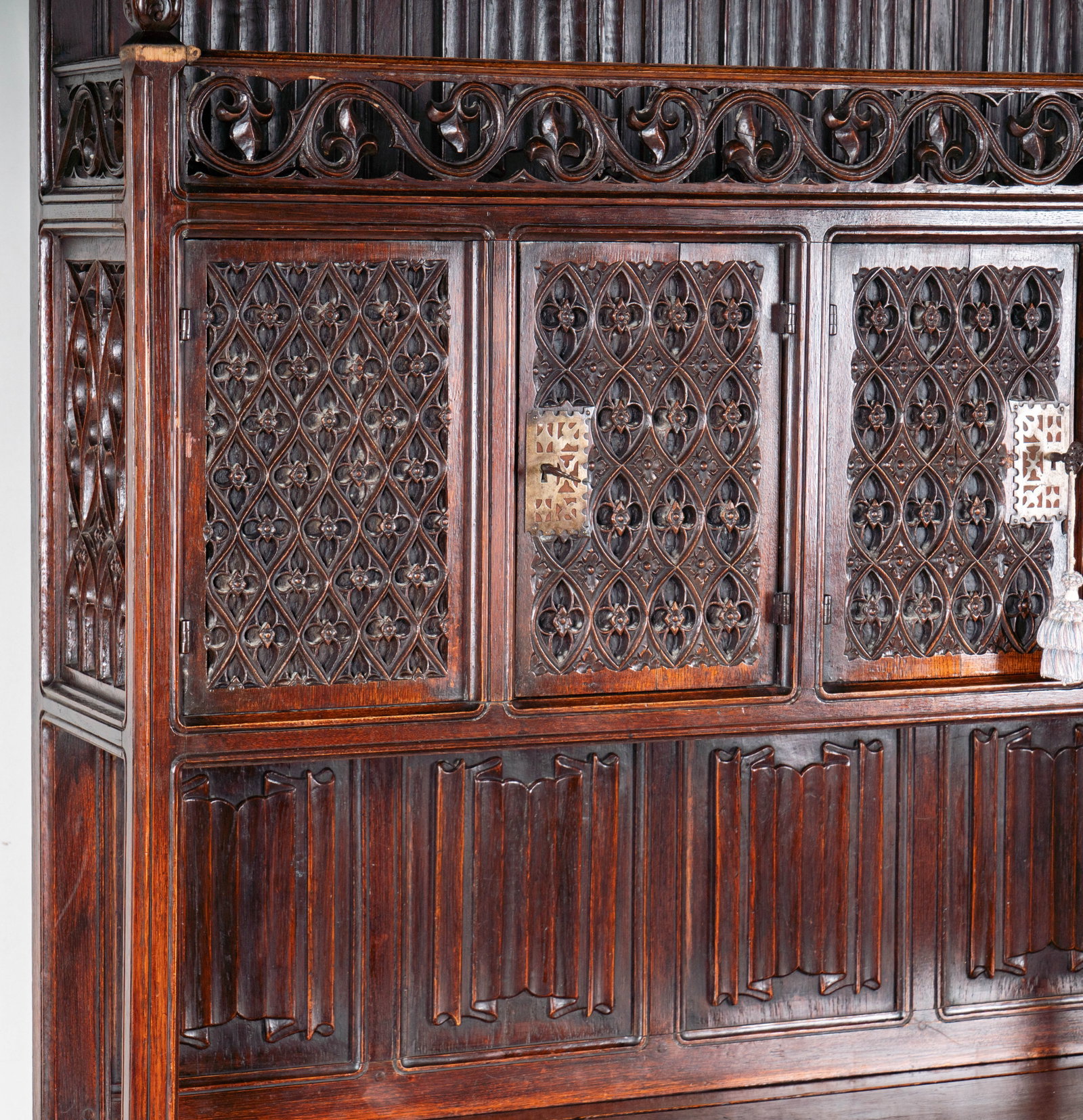 A Gothic Two-Part Buffet - 4