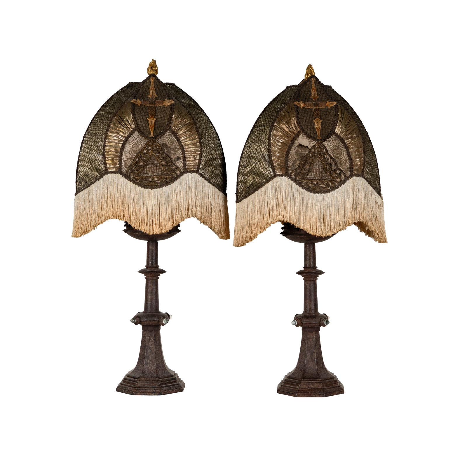 A Cher Owned Pair of Table Lamps: Julien's 2006