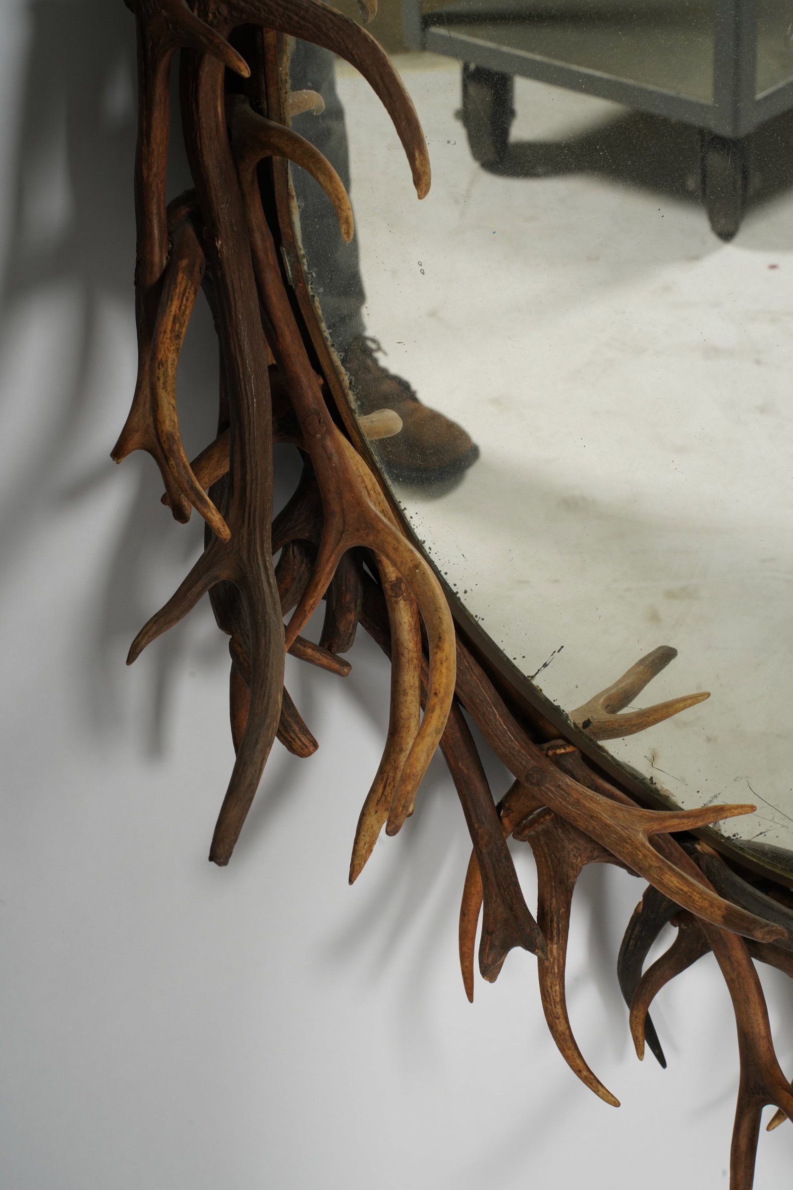 Antler Frame Mirror - 5