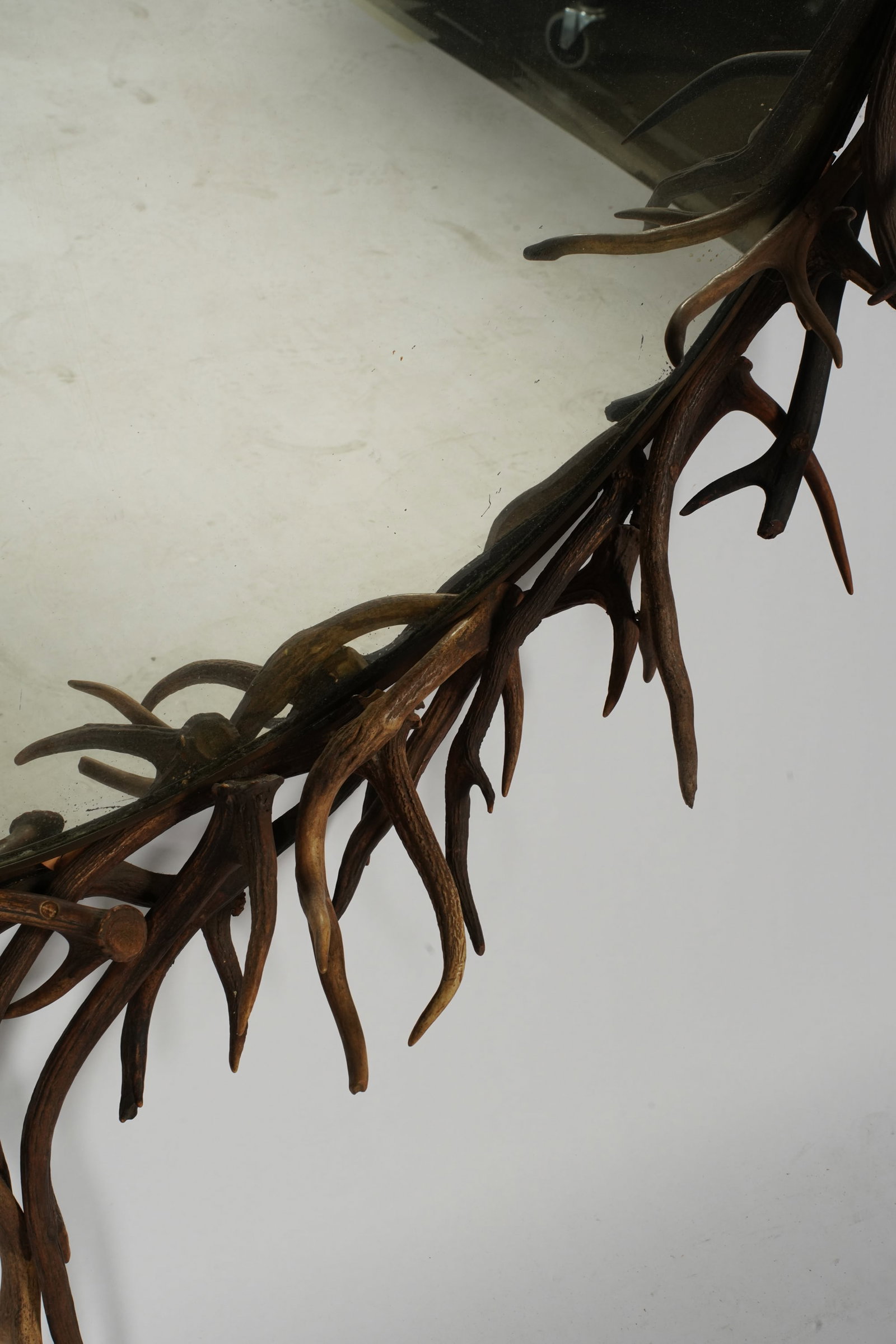 Antler Frame Mirror - 7
