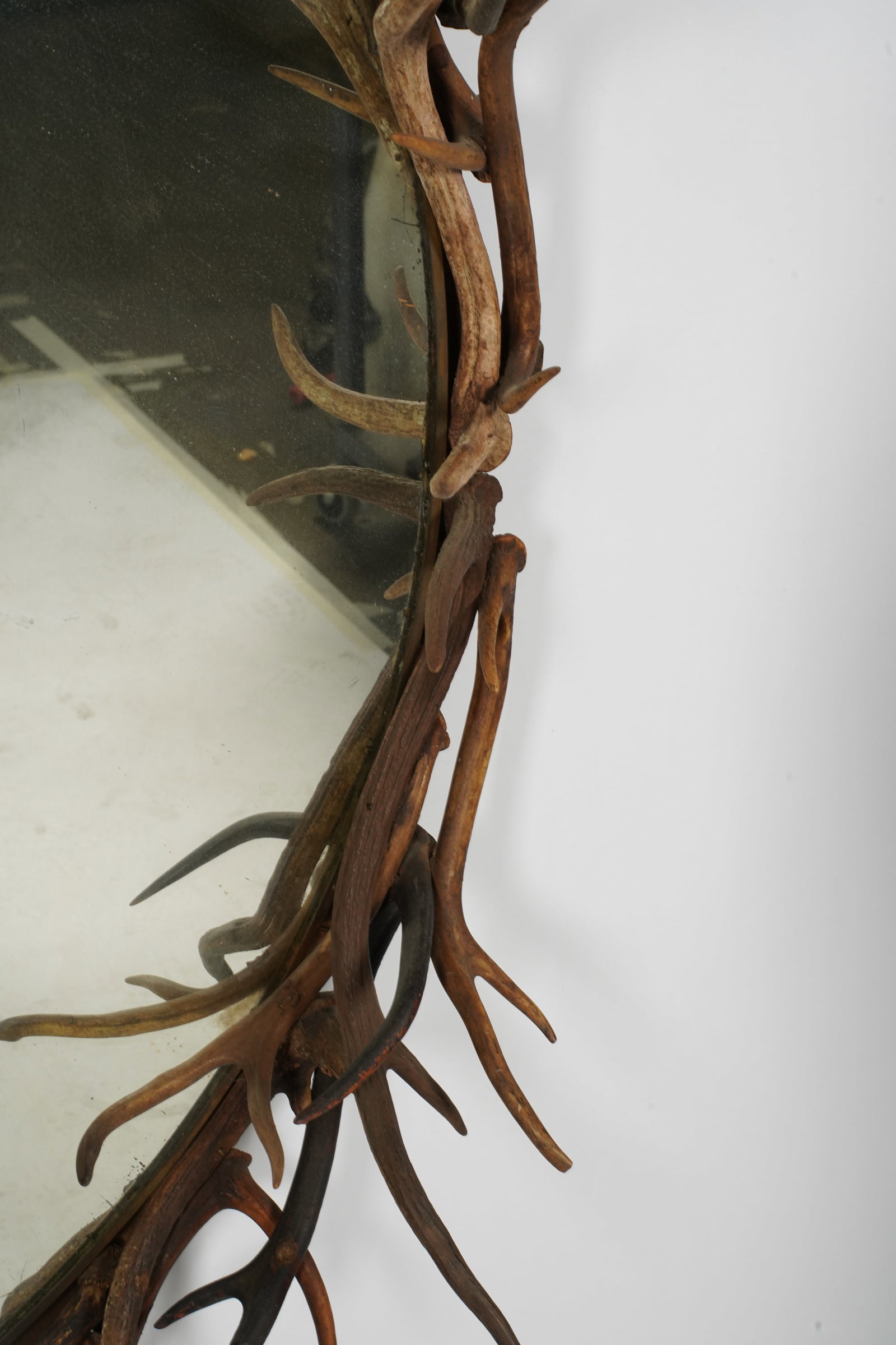 Antler Frame Mirror - 8