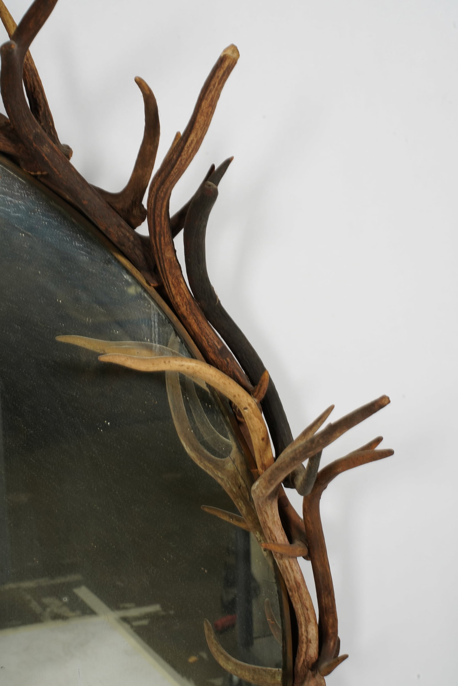 Antler Frame Mirror - 9