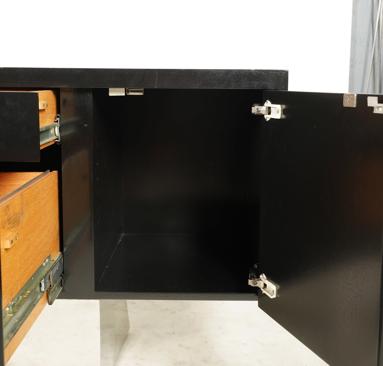 A Milo Baughman Floating Cabinet - 7