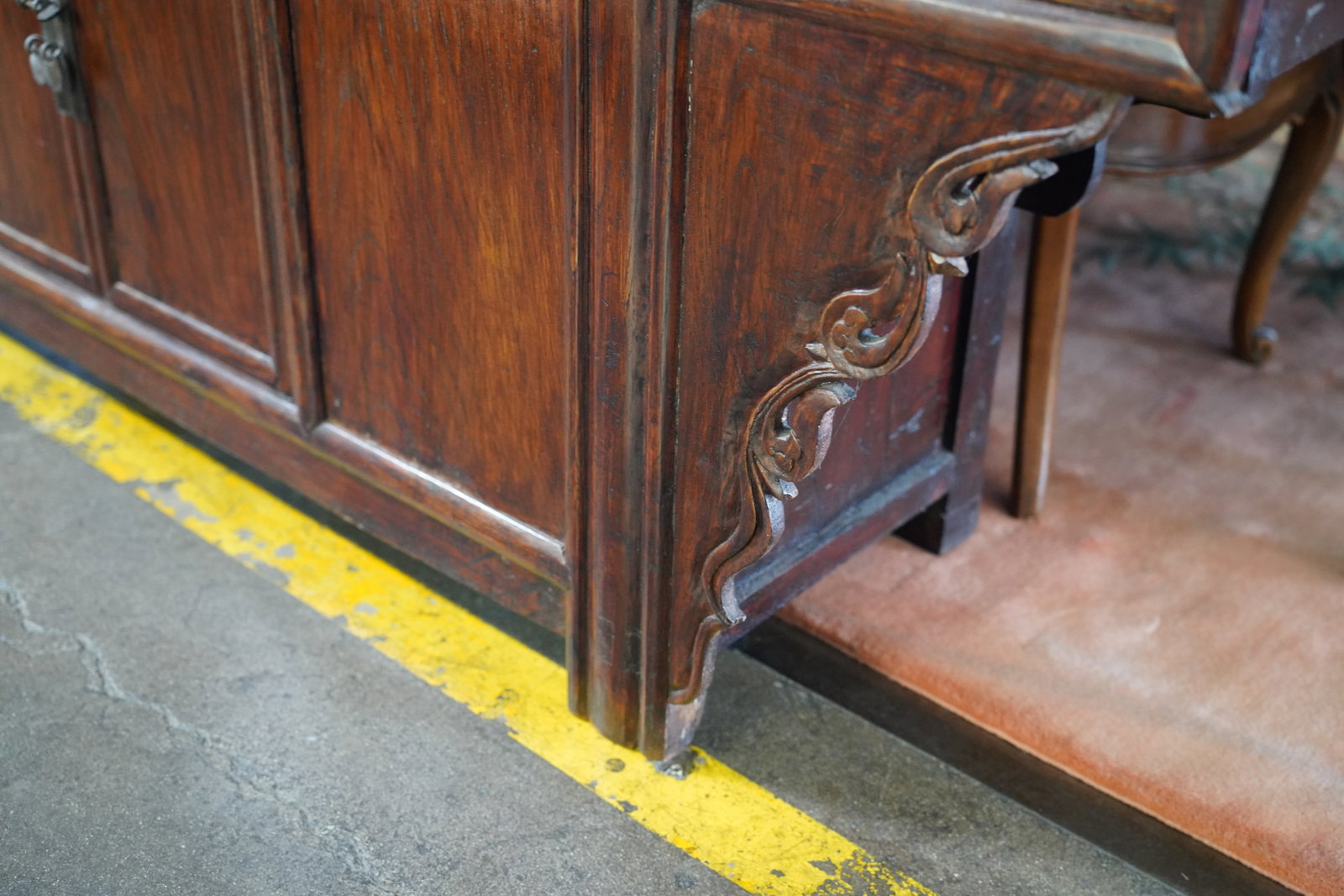 Chinese Sideboard - 4
