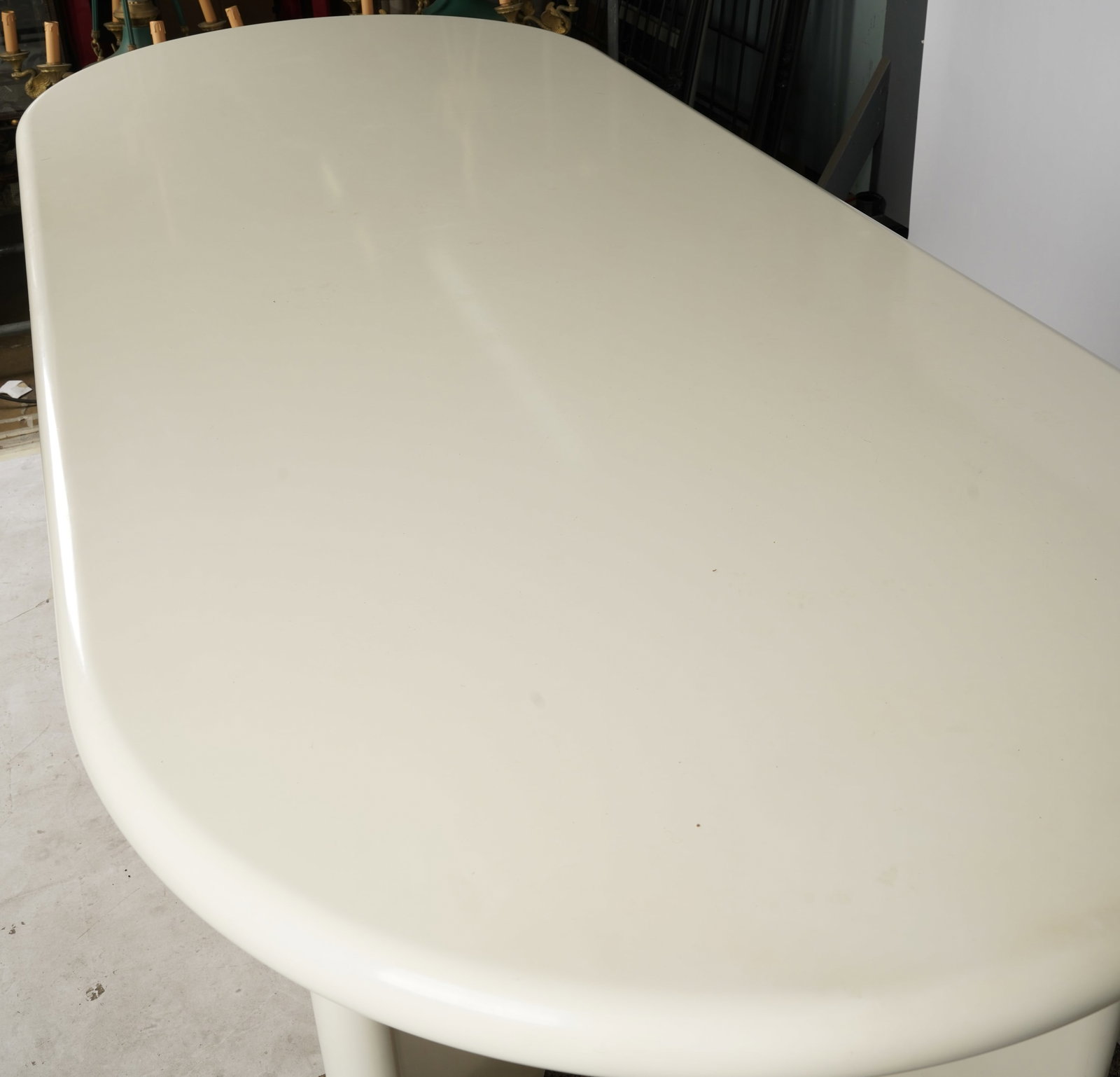 White Lacquered Table - 7