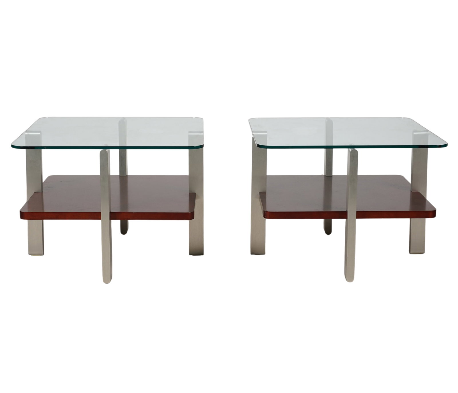 Pair of Bernhardt End Tables: 17 1/2 x 23 1/2 in.