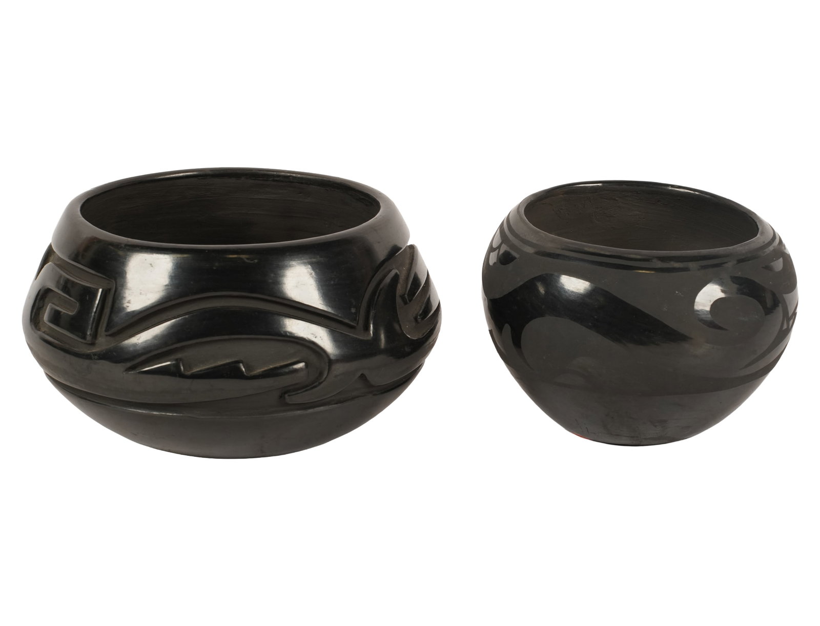 Twio Santa Maria Black Pottery Bowl (1 of 7)