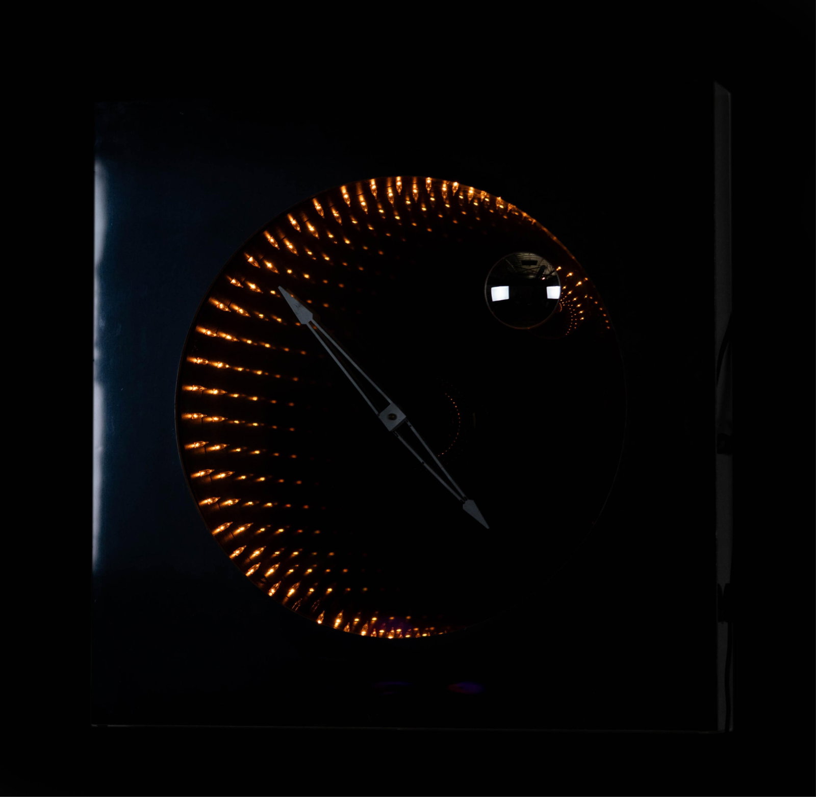 A Steel Infinity Clock - 2