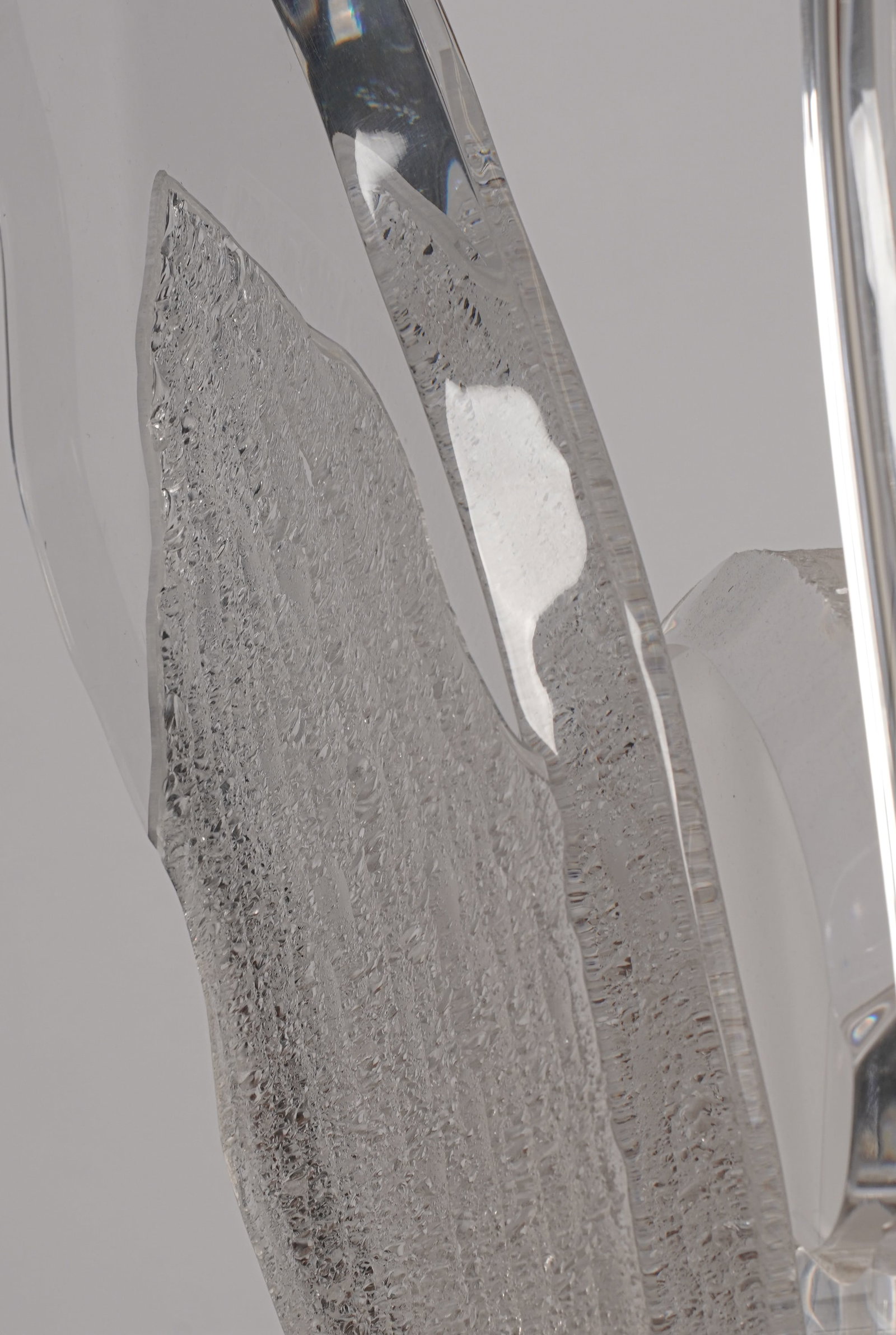 Acrylic Swan End Table Base - 9