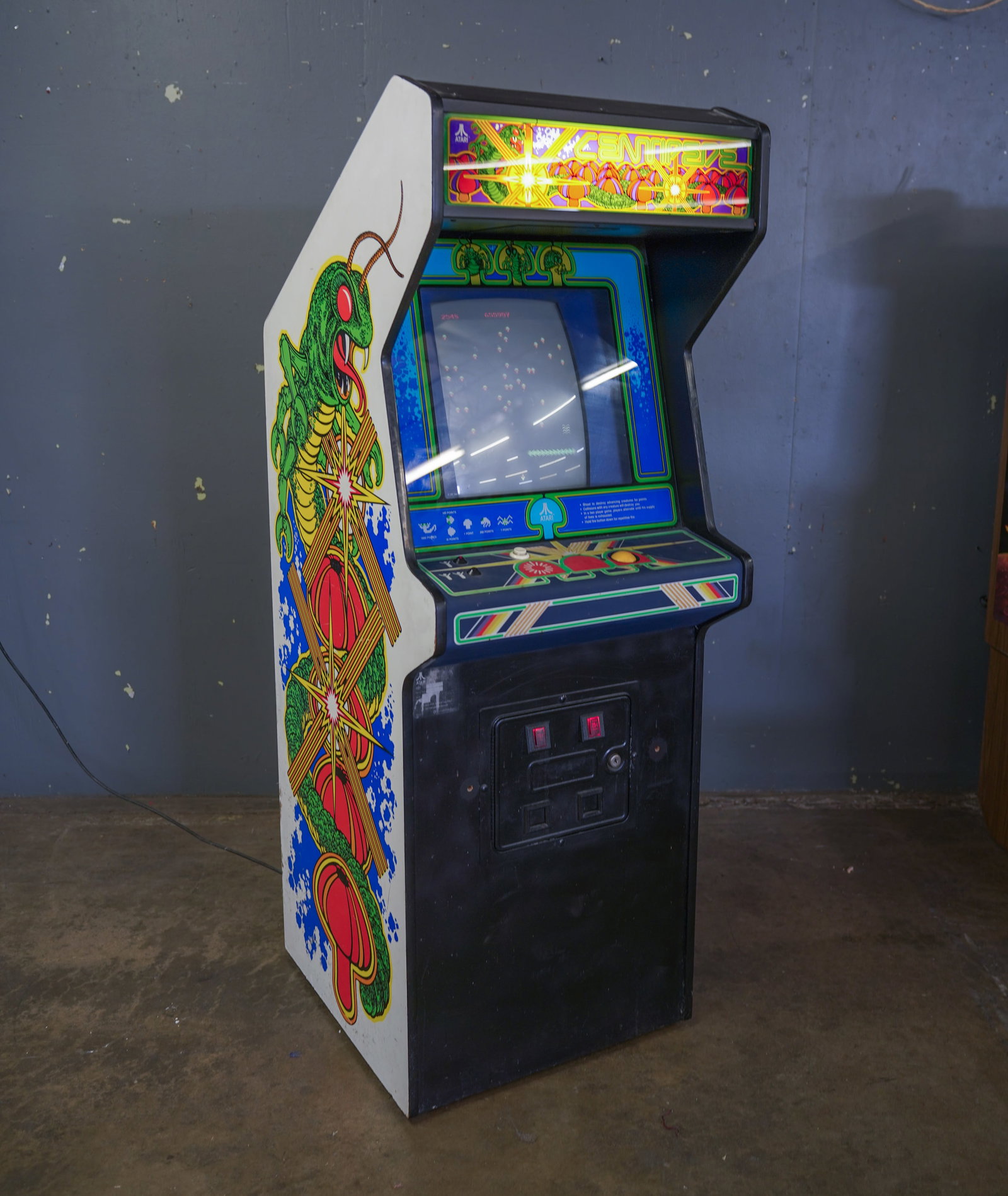 Vintage Centipede Arcade - 2