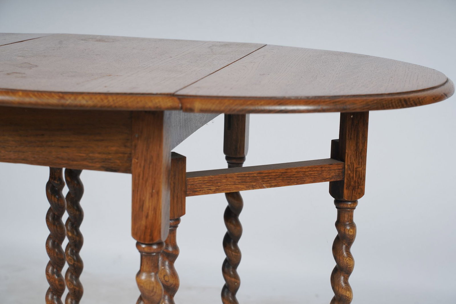 Two Assorted Turned Oak Side Tables - 3