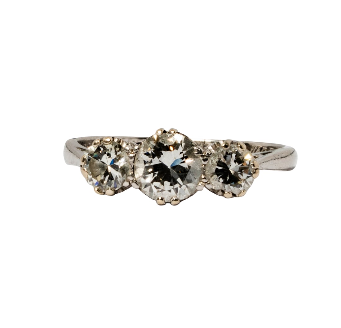Platinum Diamond Ring - 4