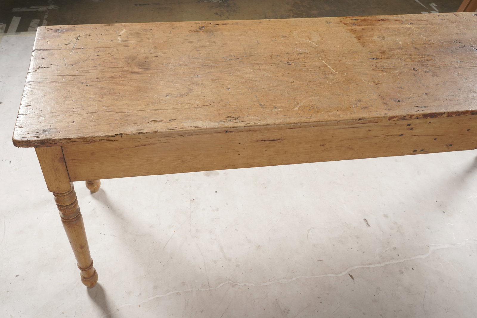 A Pine Harvest Table - 10
