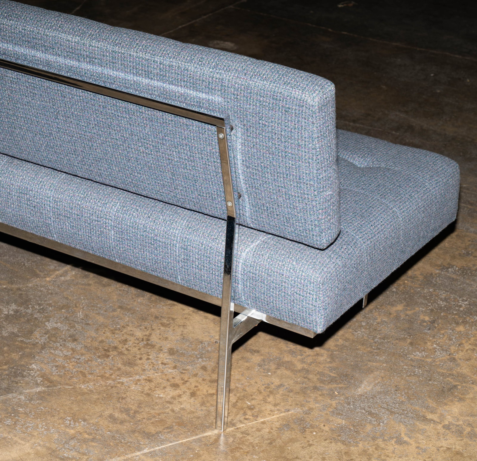 Florence Knoll: Two Sofas and End Table - 13