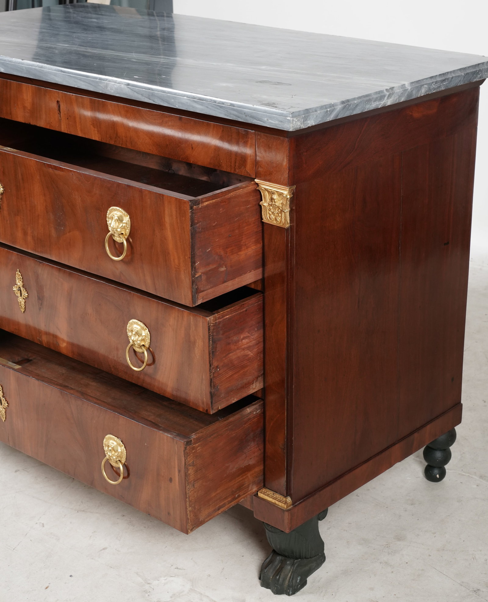An Empire-Style Marble-Top Commode - 9